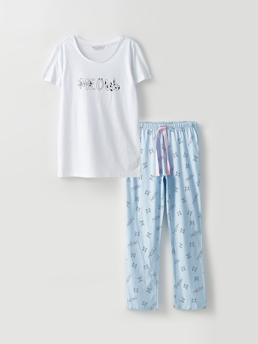 Set Pijama Din Bumbac Pentru Femei Cu M Nec Scurt I Cu Decolteu