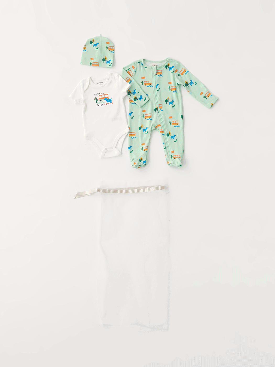 მრგვალი საყელო ნაბეჭდი ახალშობილ ბიჭების საავადმყოფოს კომპლექტი 3-ცალიანი