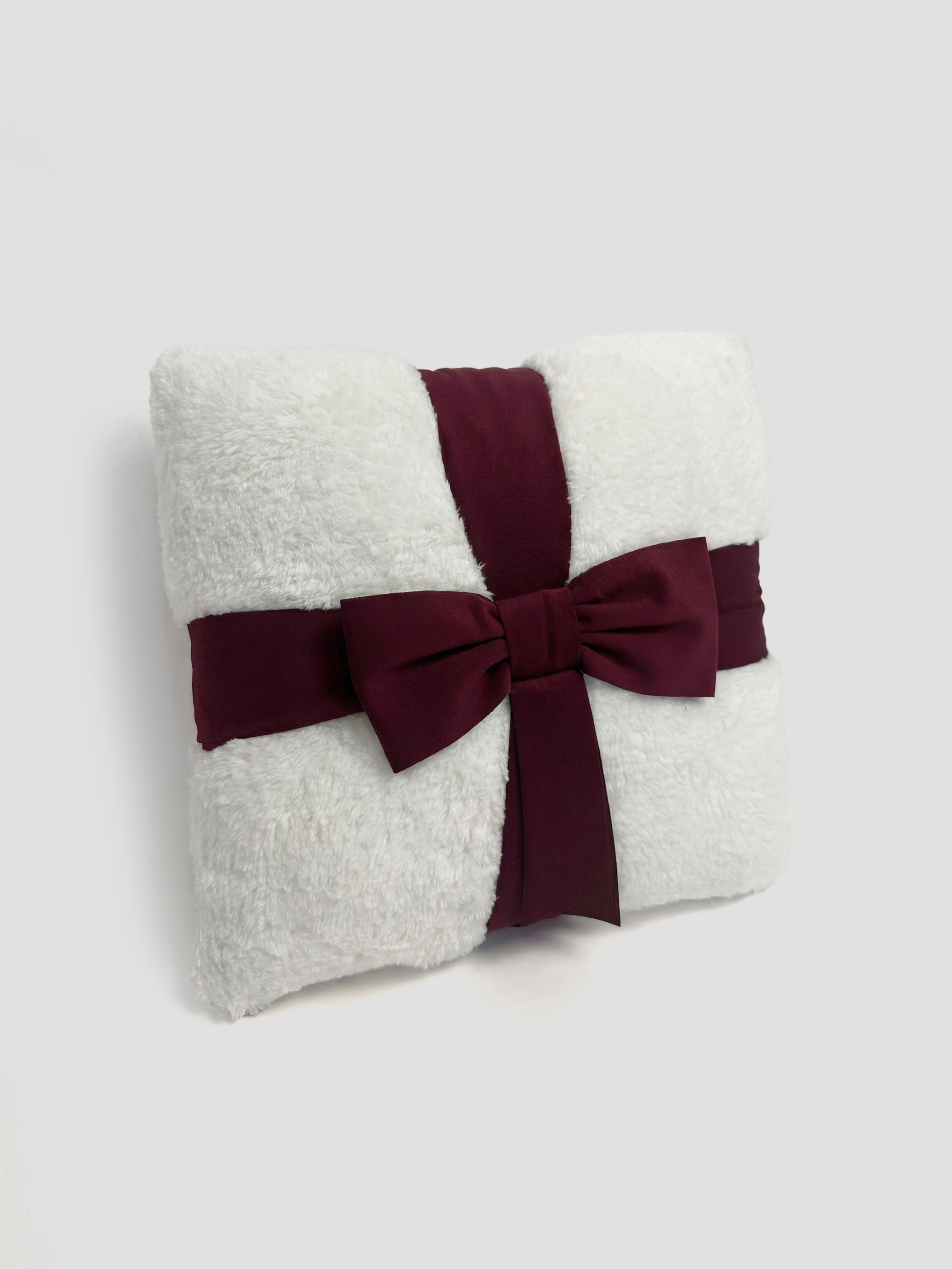 تمثال صغير مزخرف بطابع رأس السنة 44 سم-2