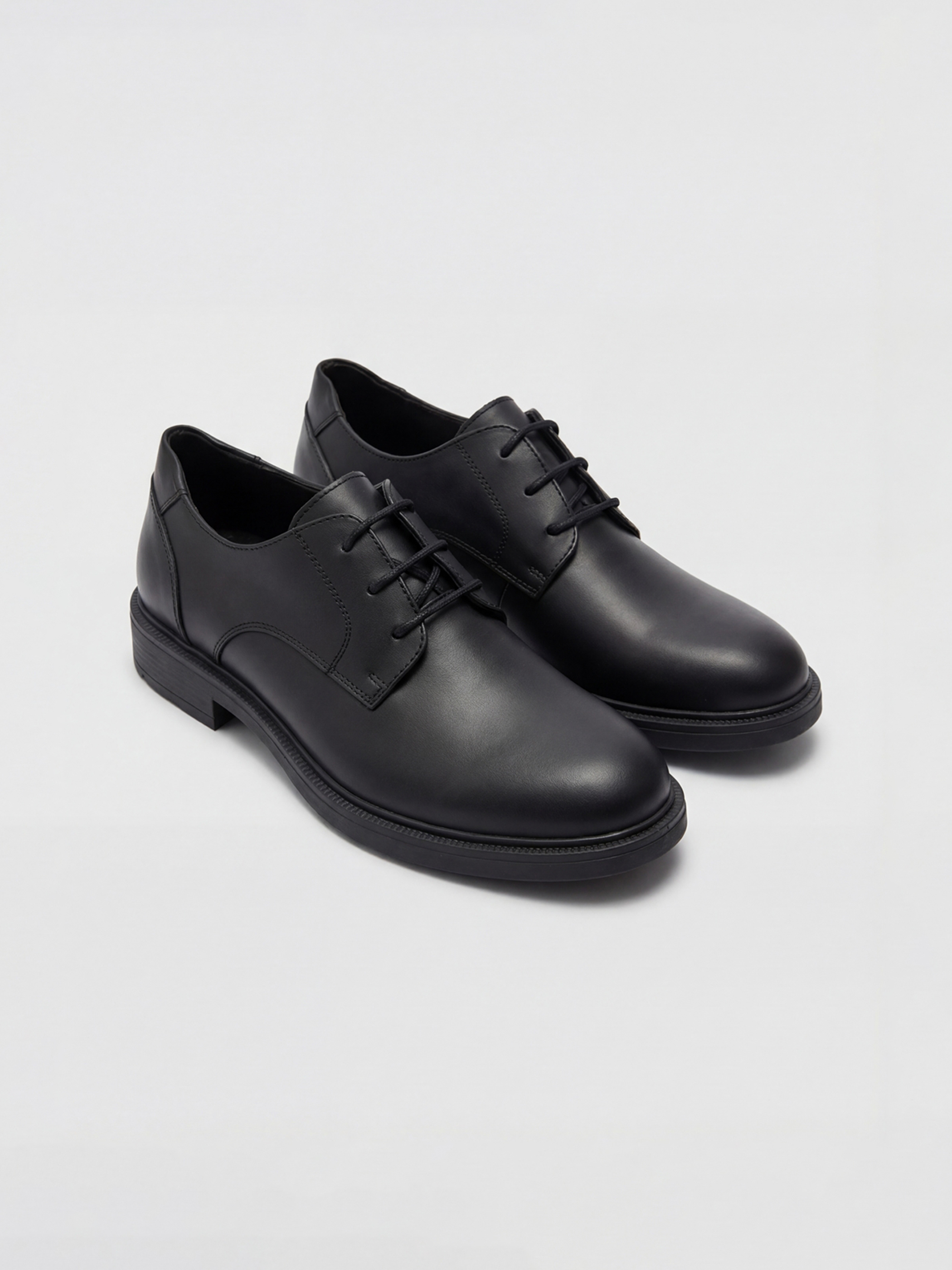 Classic Lace-Up Men's Shoes
