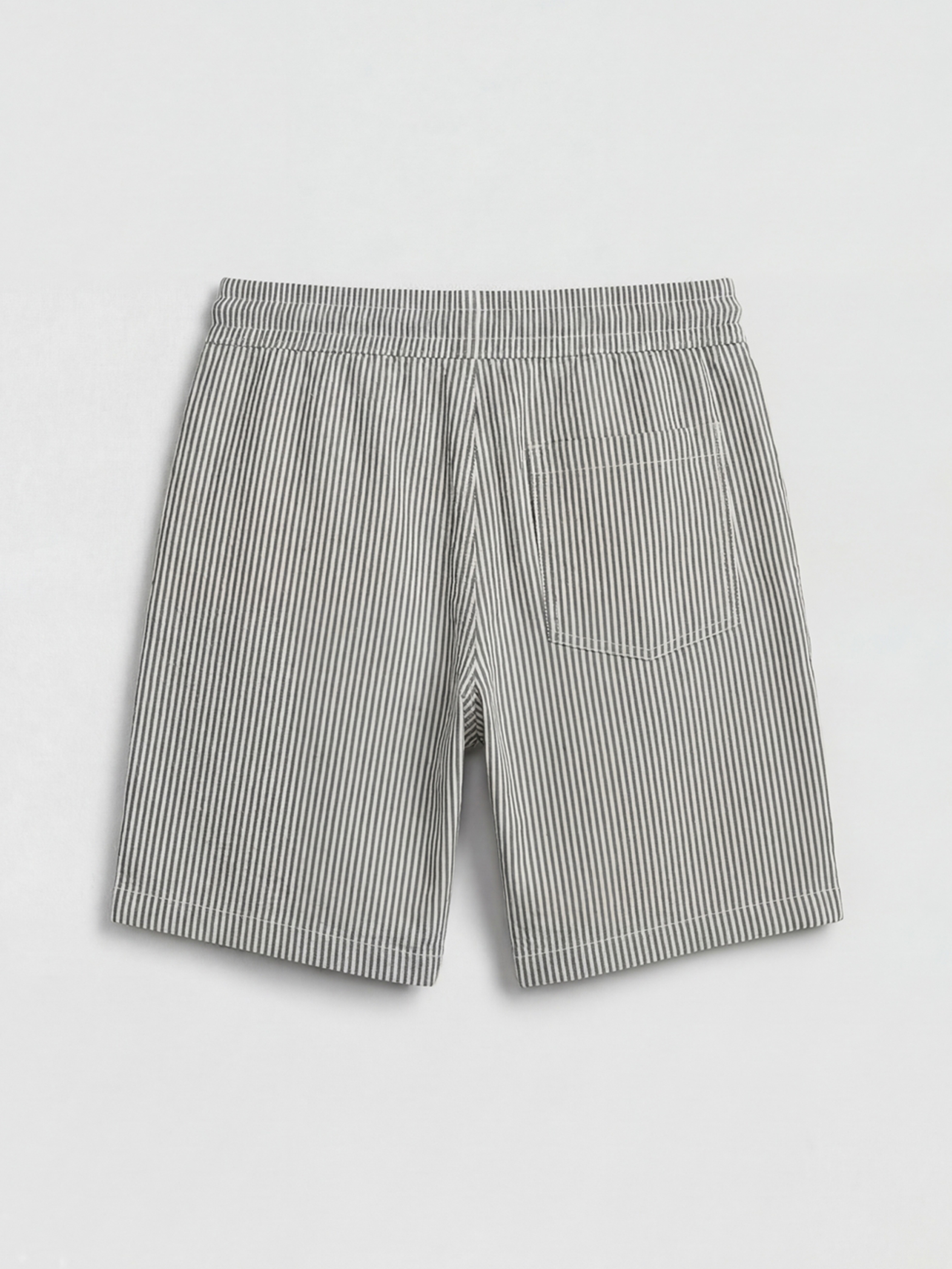 Siyah Standart Kalıp Çizgili Erkek Şort-1