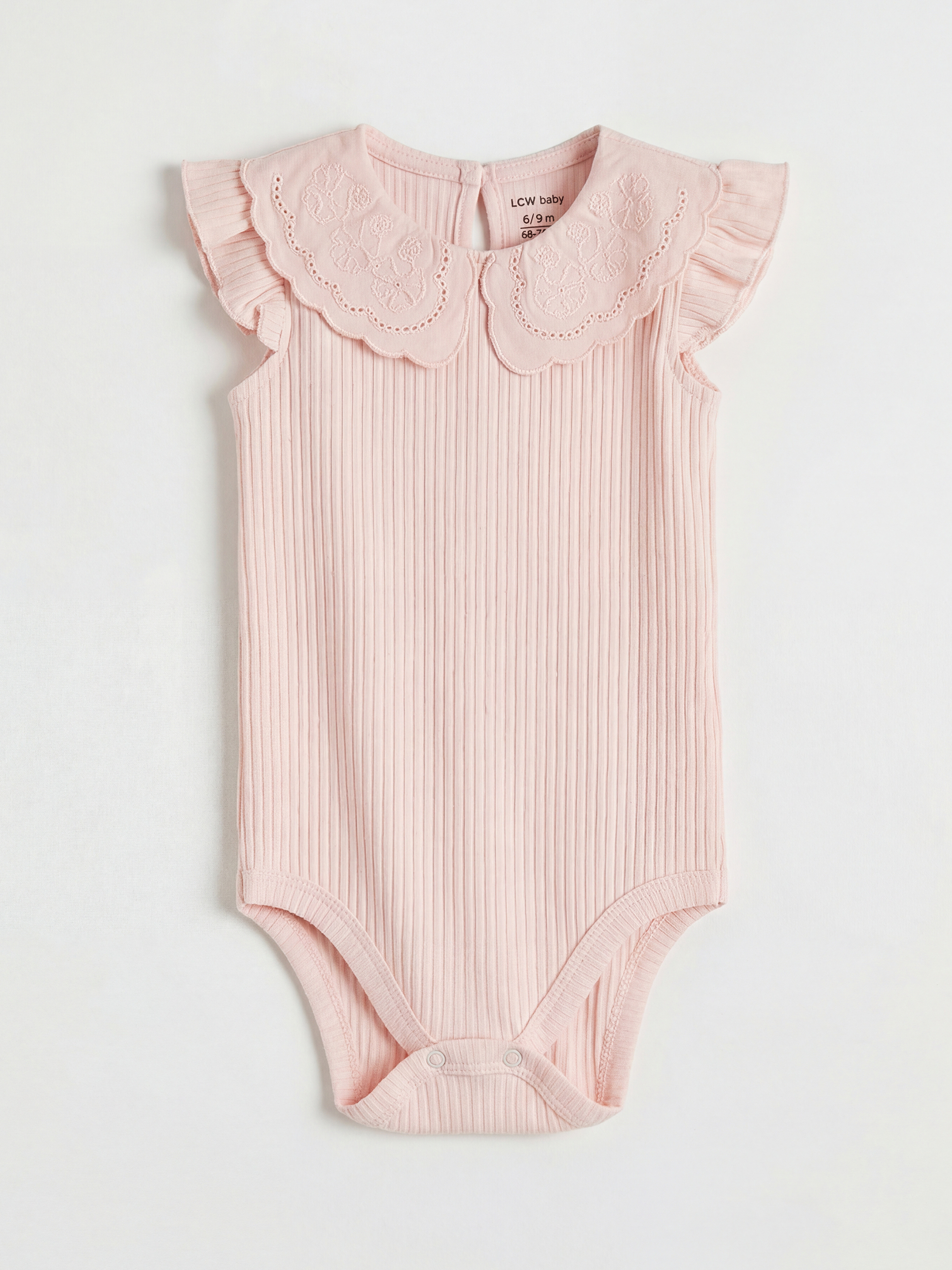LCW baby Bebe Yaka Fırfırlı Kız Bebek Çıtçıtlı Body - S66598Z1-SWK