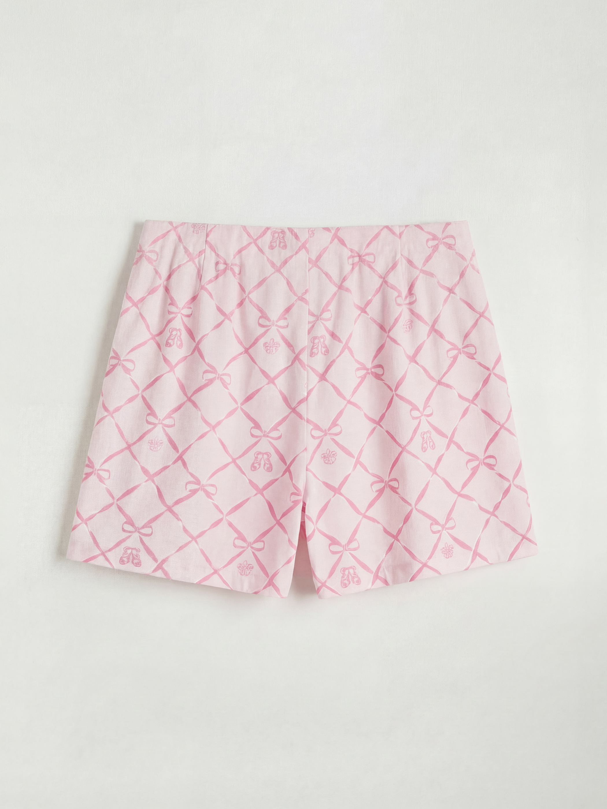 Barbie Baskılı Kız Çocuk Şortlu Pijama Takımı-4