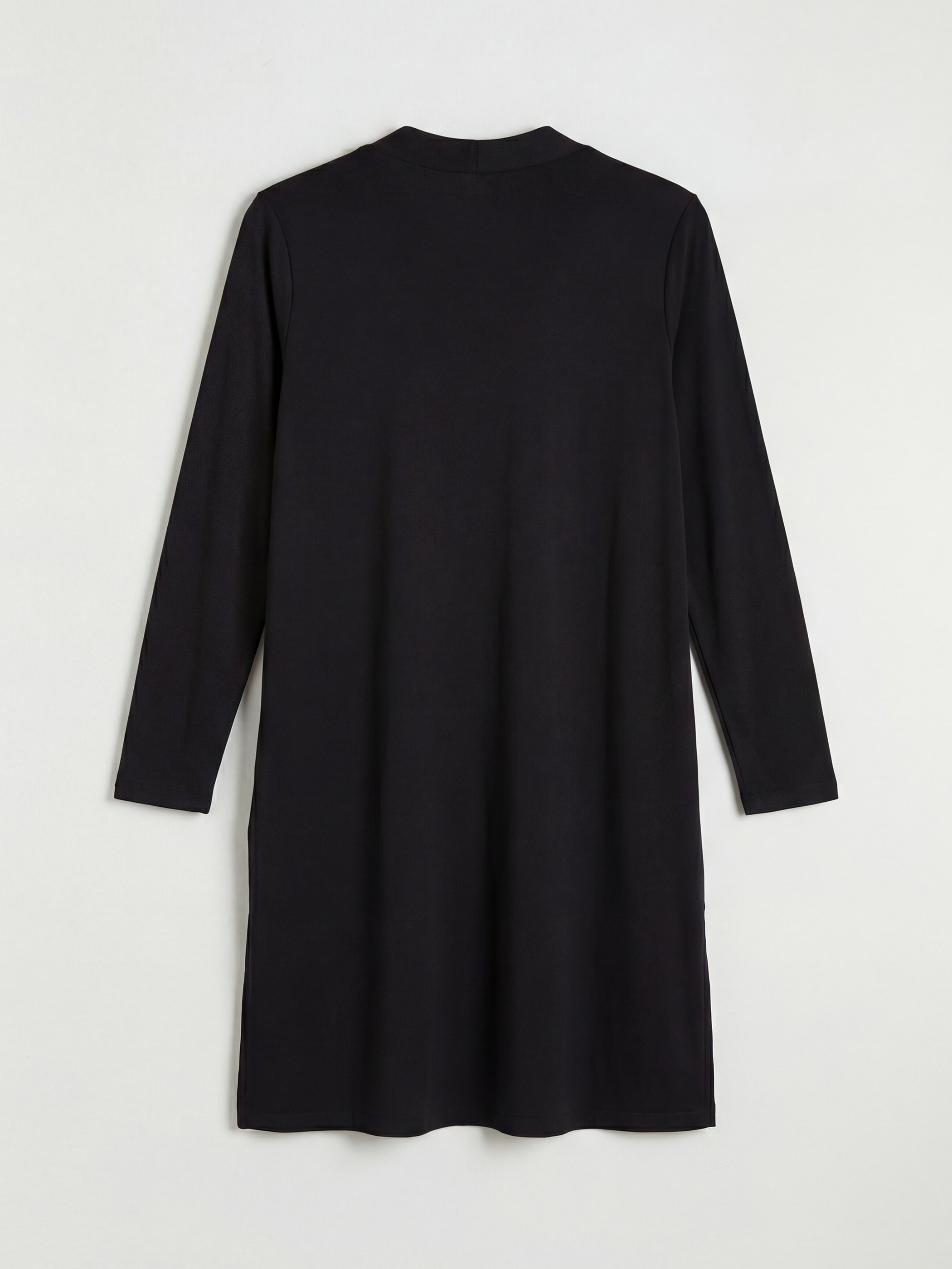 Woman BLACK Cardigan-1