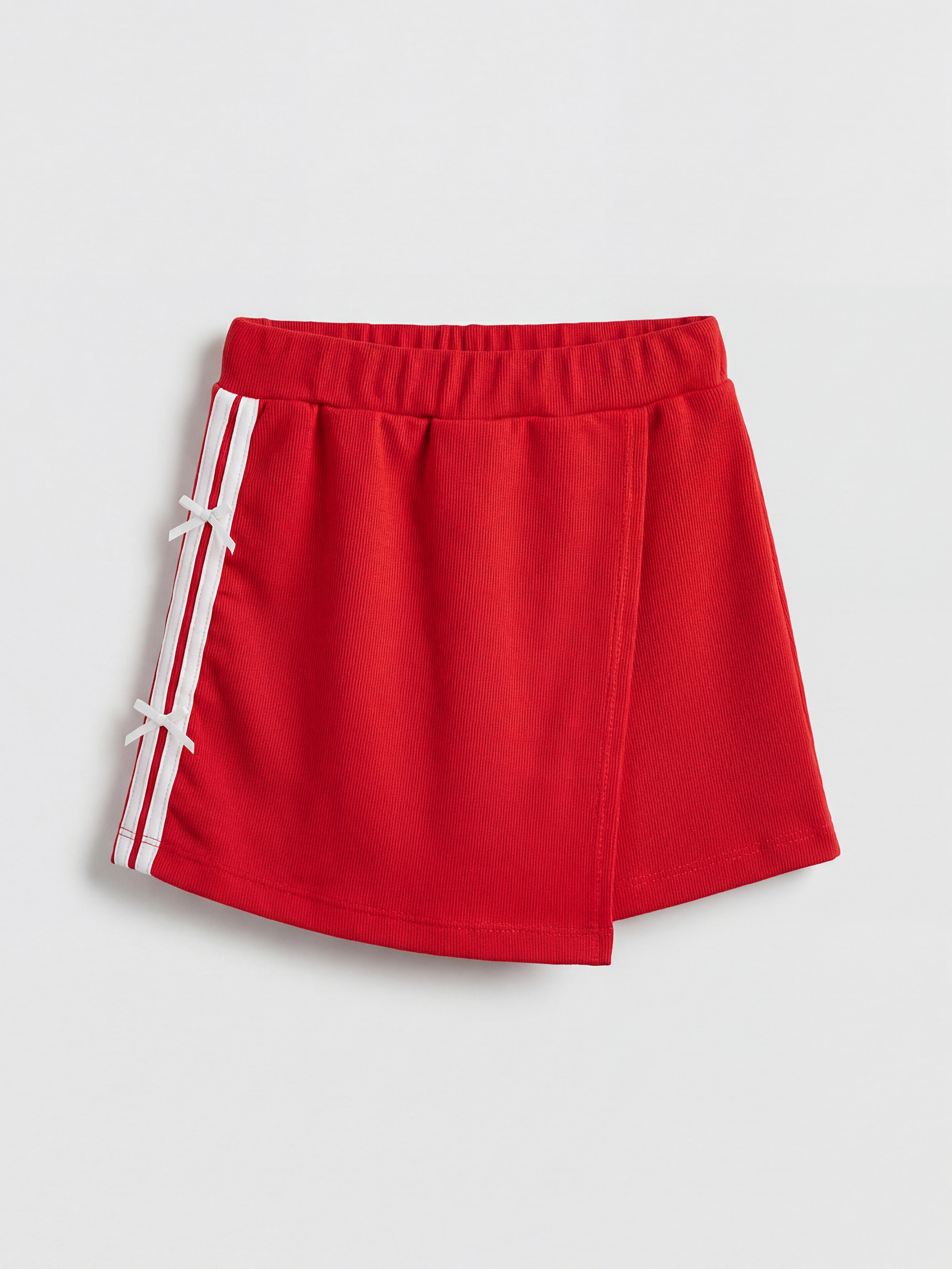 LCW Kids Girls' Shorts with Elastic Waistband and Stripe Detail - S6G677Z1-GZX