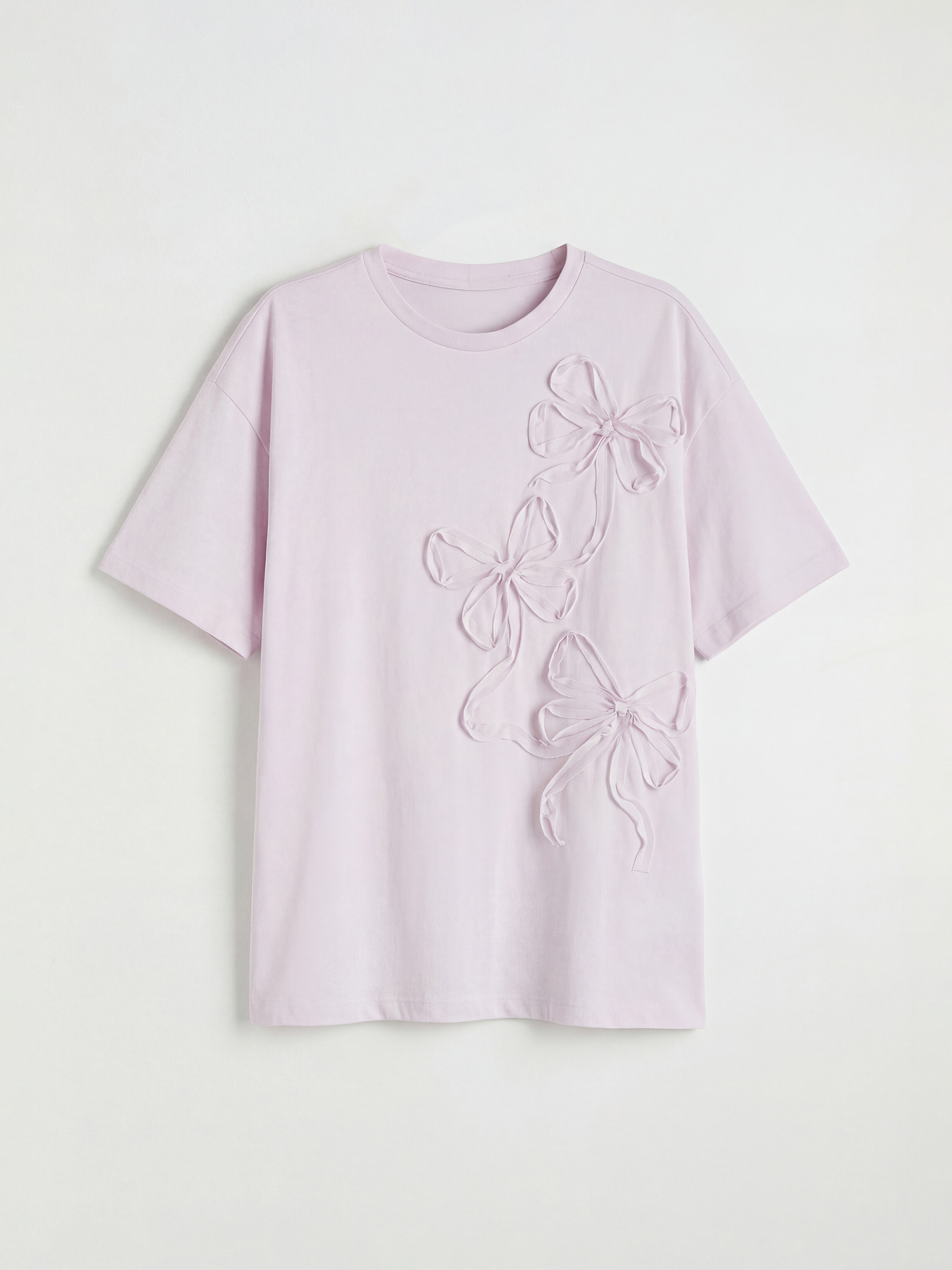 LCW Kids Bisiklet Yaka Fiyonk Nakışlı Kız Çocuk Tişört - S6H595Z4-8QW