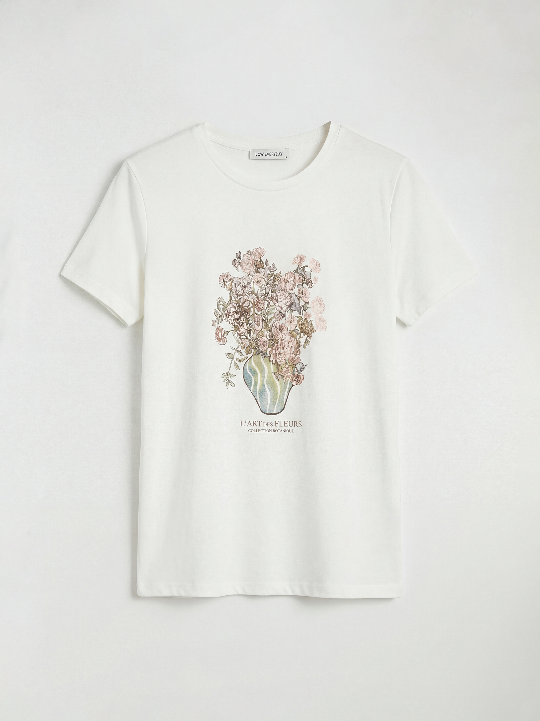 Ekru Bisiklet Yaka Çiçek Baskılı Kadın Tişört-4