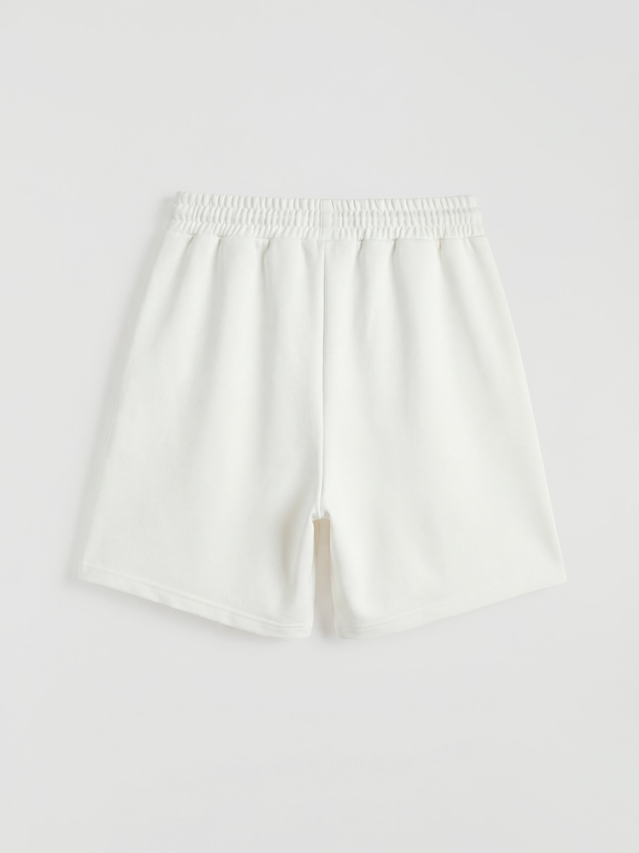 Ekru Rahat Kalıp Beli Lastikli Erkek Şort-1