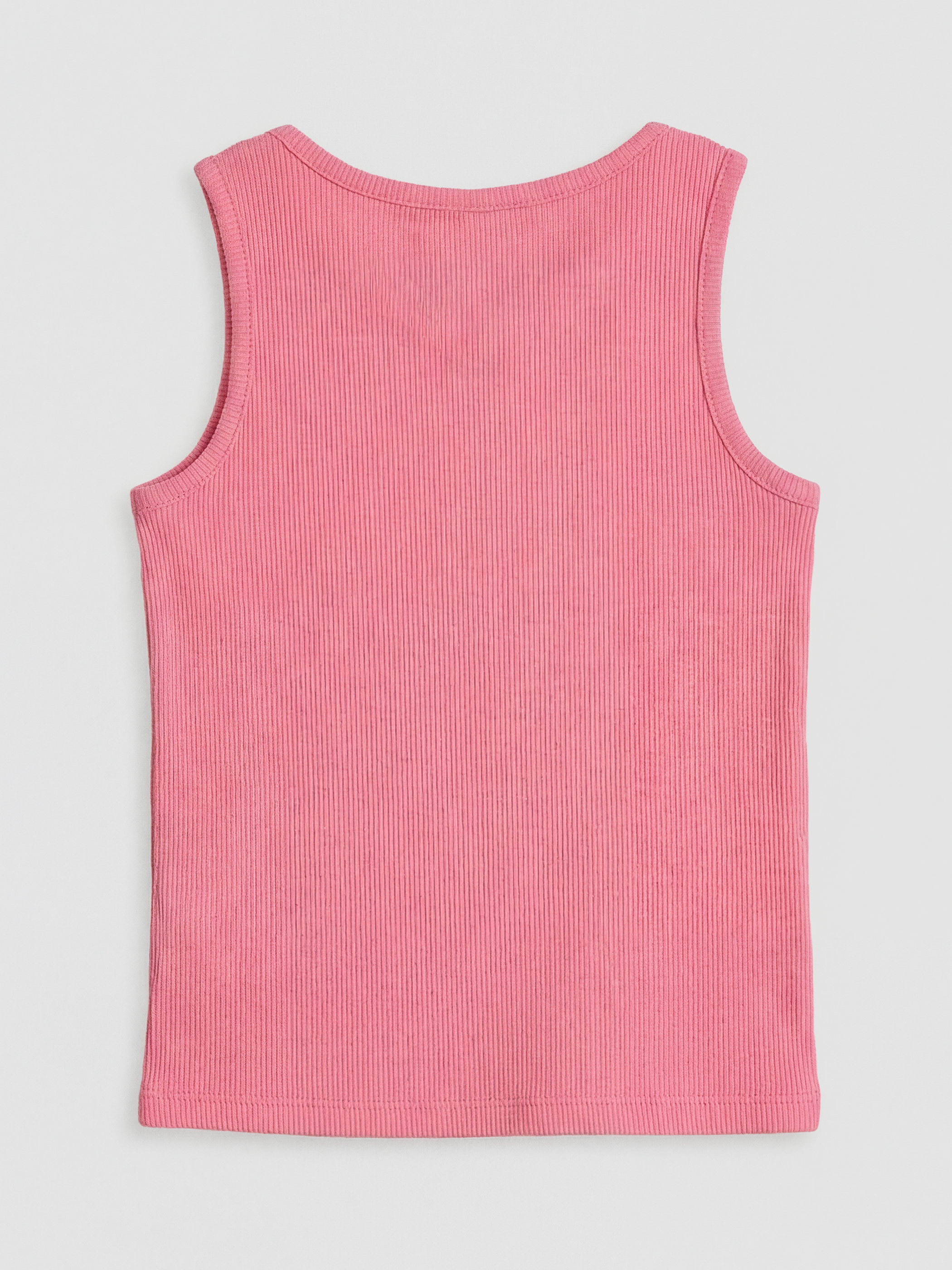 გოგონა ვარდისფერი მაისური-2