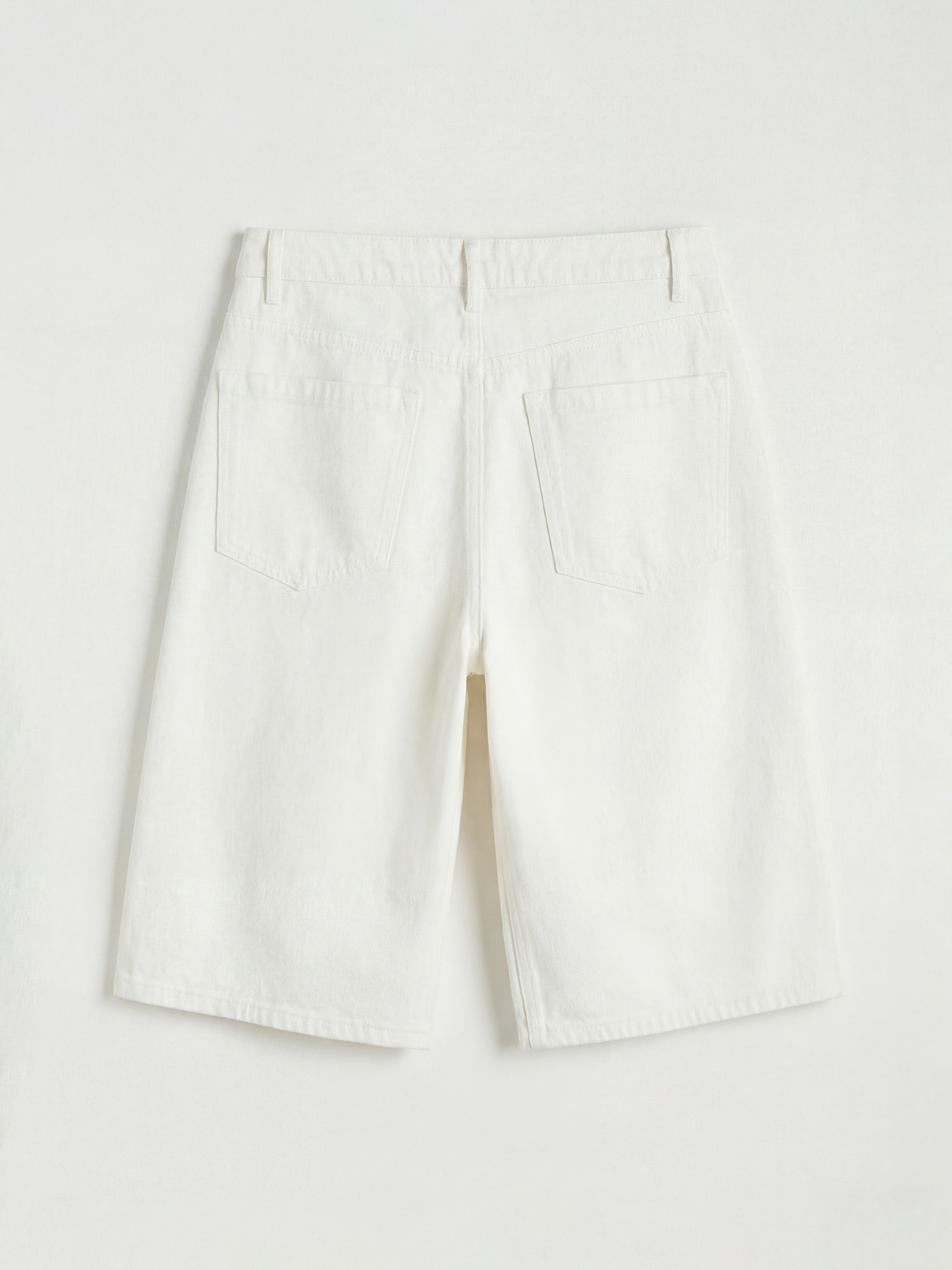Bermuda Fit Women's Jean Shorts-5