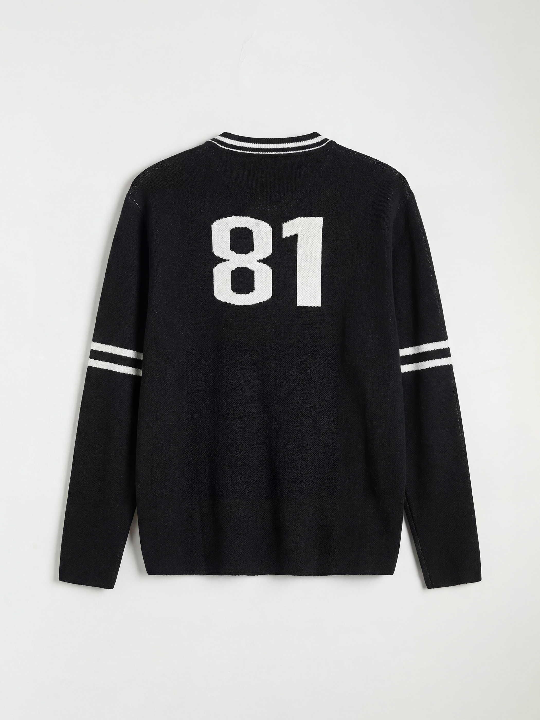 Siyah V Yaka Desenli Erkek Triko Kazak-6