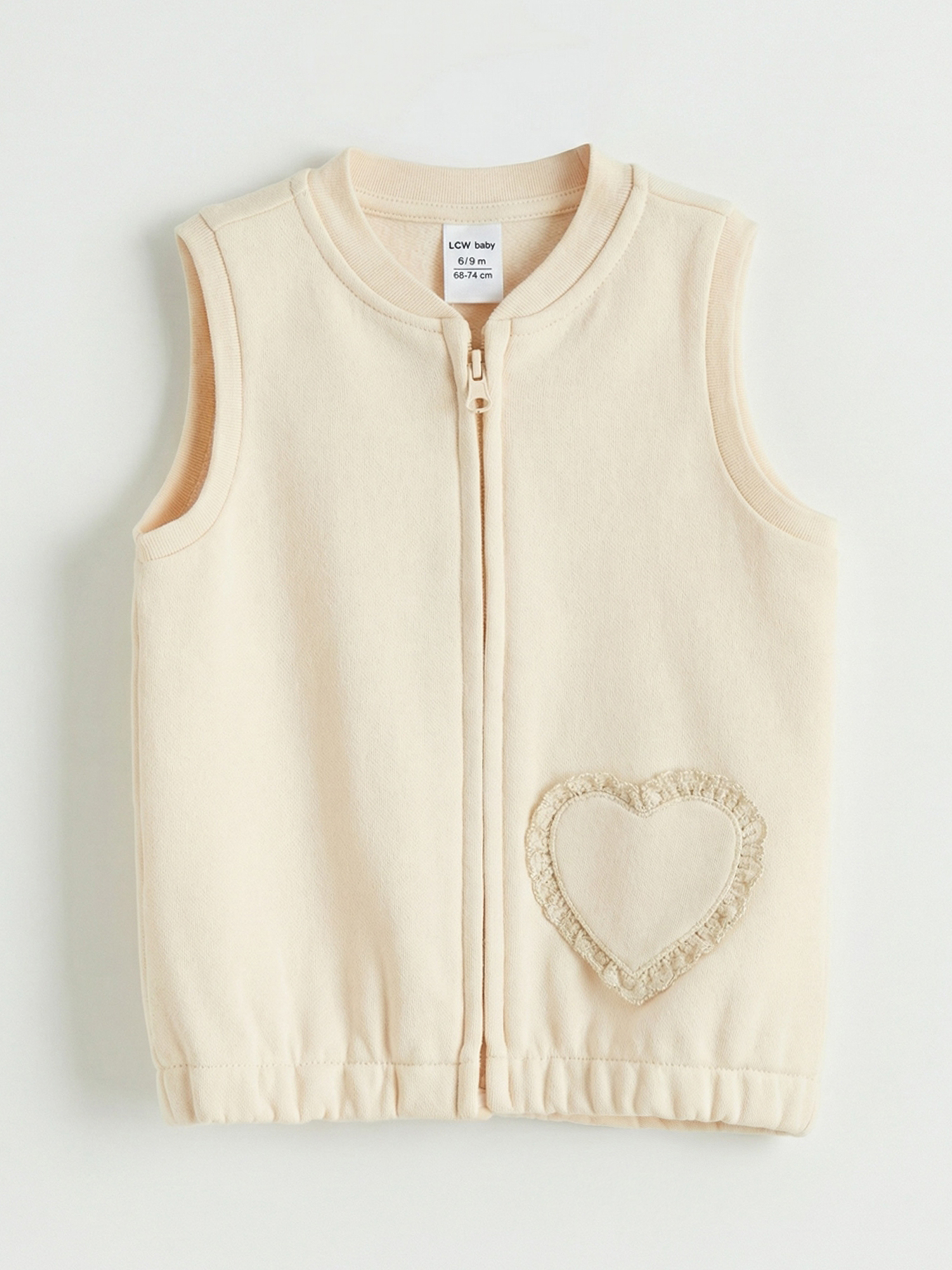LCW baby Standart Fit Kalp Detaylı Kız Çocuk Yelek - S6KC63Z1-FRQ