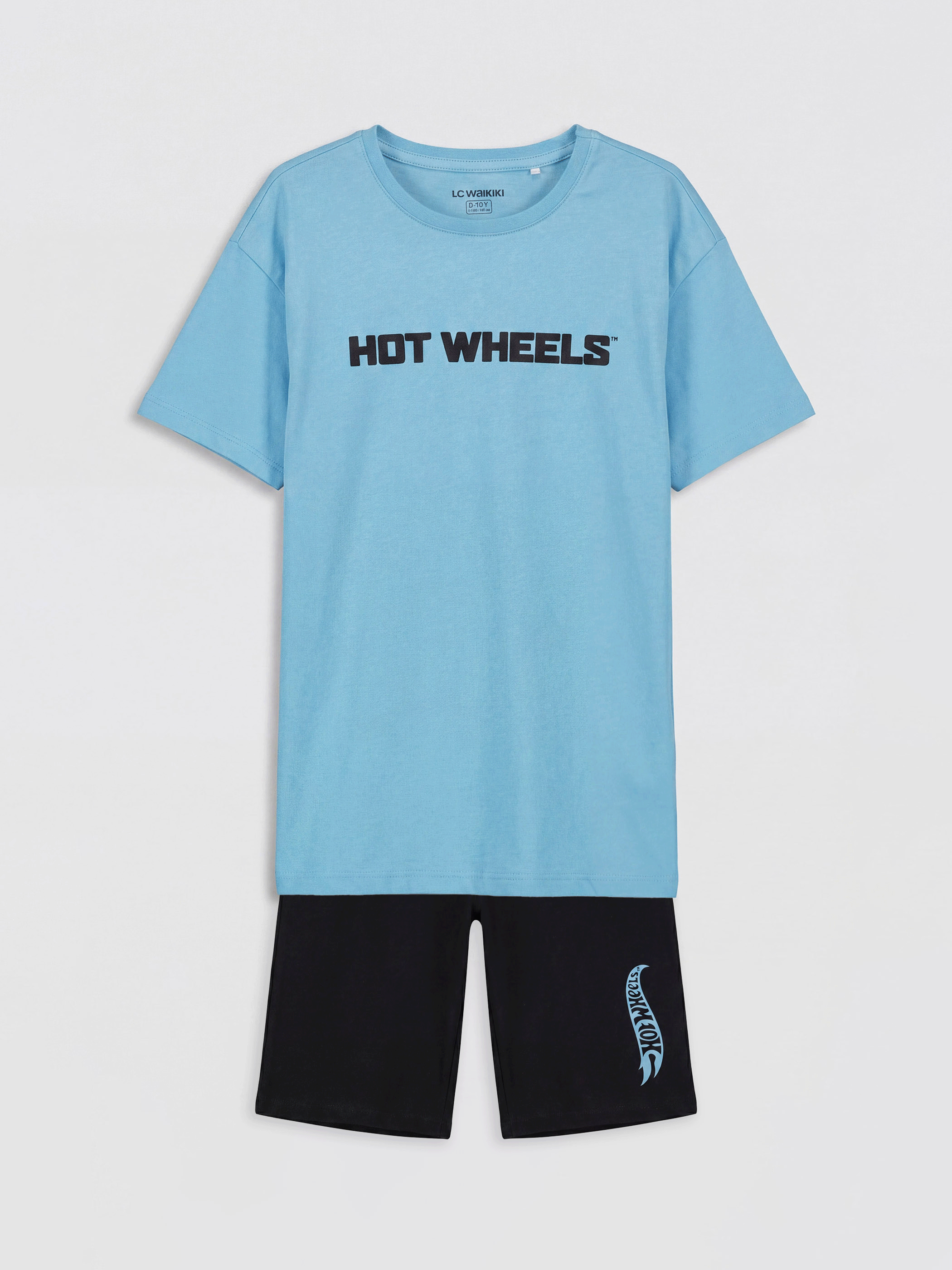 LCW Kids Erkek Çocuk Hot Wheels Baskılı Şortlu Pijama Takımı