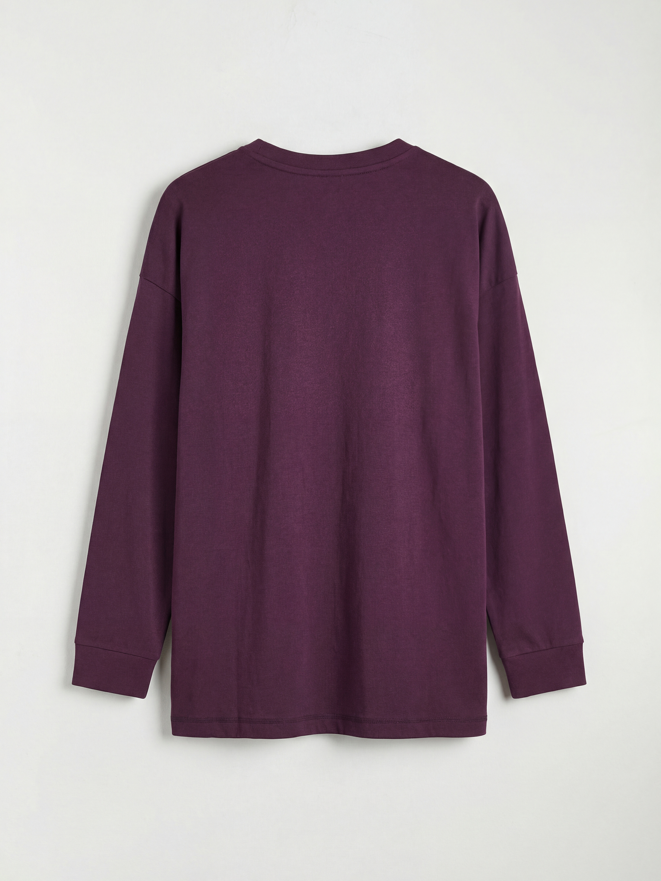 Женский пижамный комплект с круглым вырезом и принтом-8