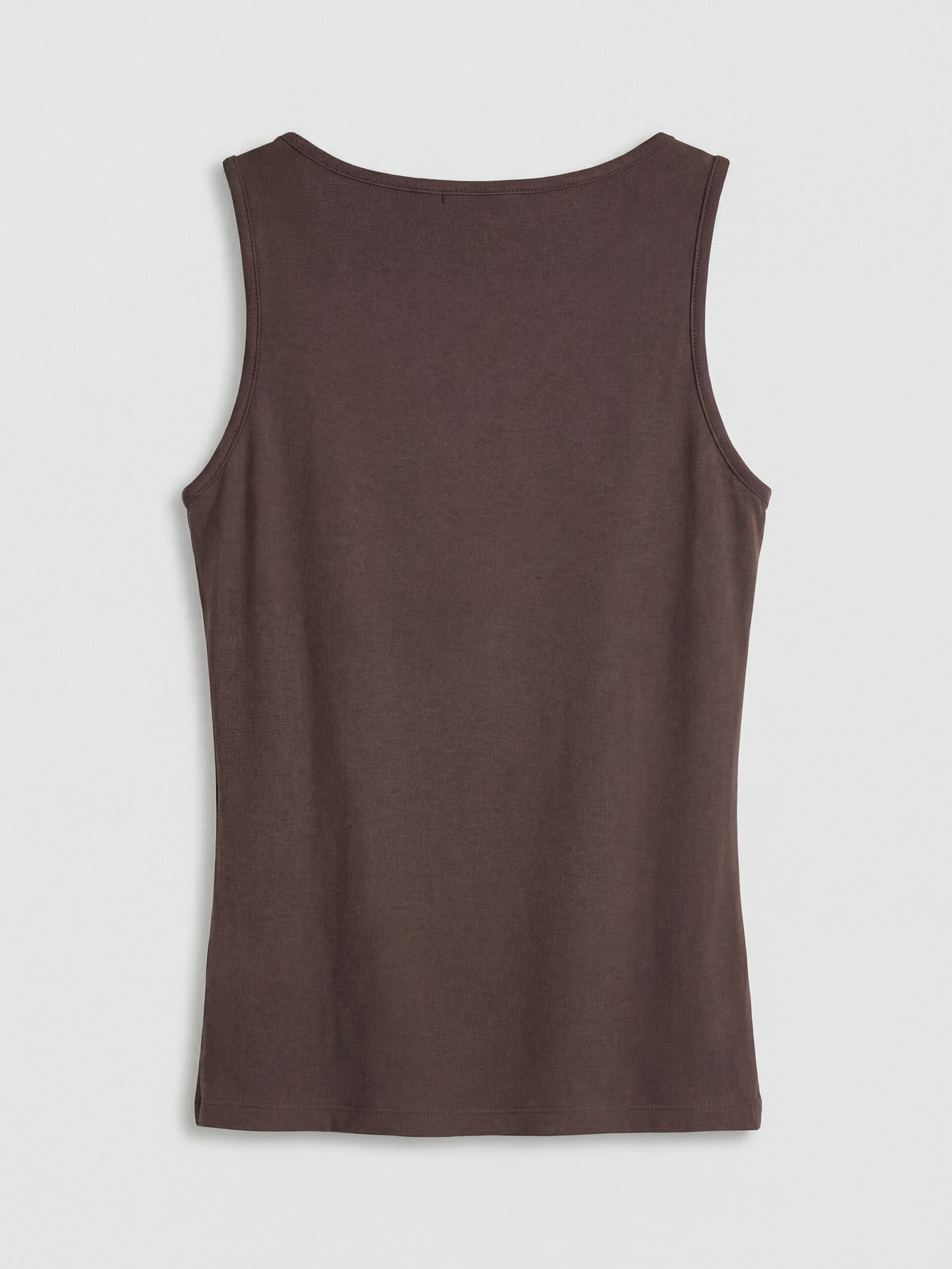 Kahverengi U Yaka Toka Detaylı Büzgülü Bluz-1