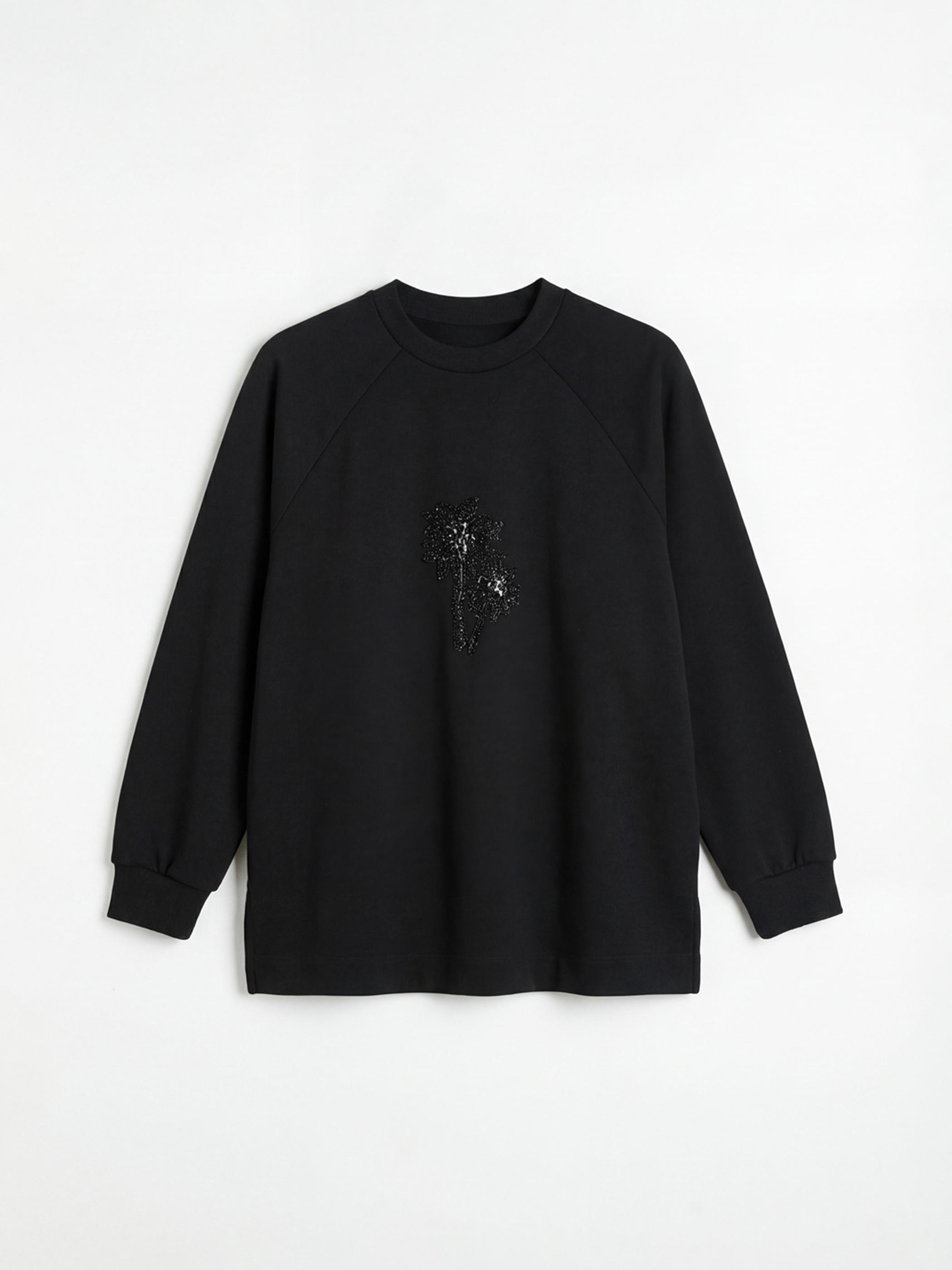 Siyah Bisiklet Yaka Boncuk İşlemeli Kadın Sweatshirt Tunik-4