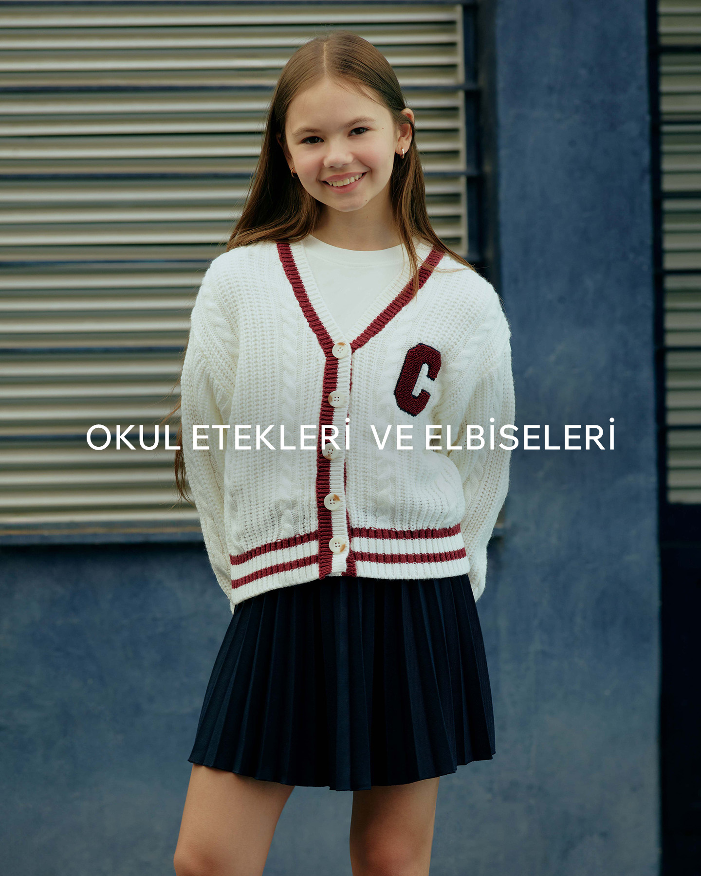 OKUL ETEKLERİ VE ELBİSELERİ