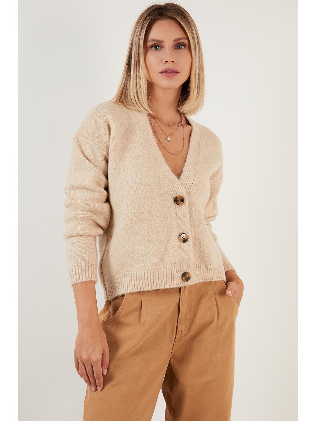 Gri Düğmeli V Yaka Örme Hırka 4615138-2