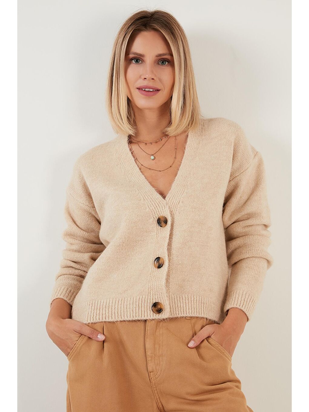 Gri Düğmeli V Yaka Örme Hırka 4615138-3