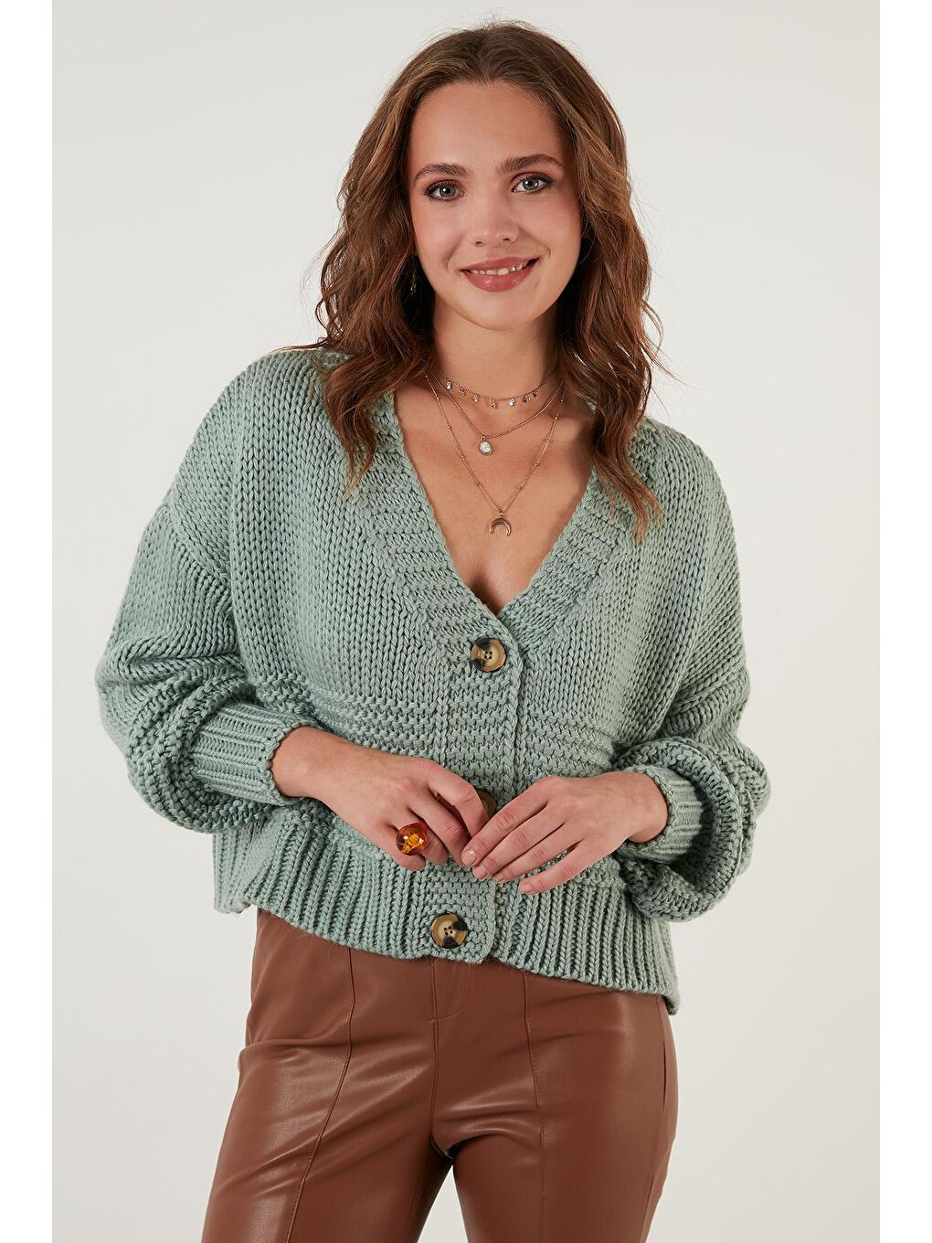 Yeşil Düğmeli V Yaka Örme Crop Hırka 4615145-2