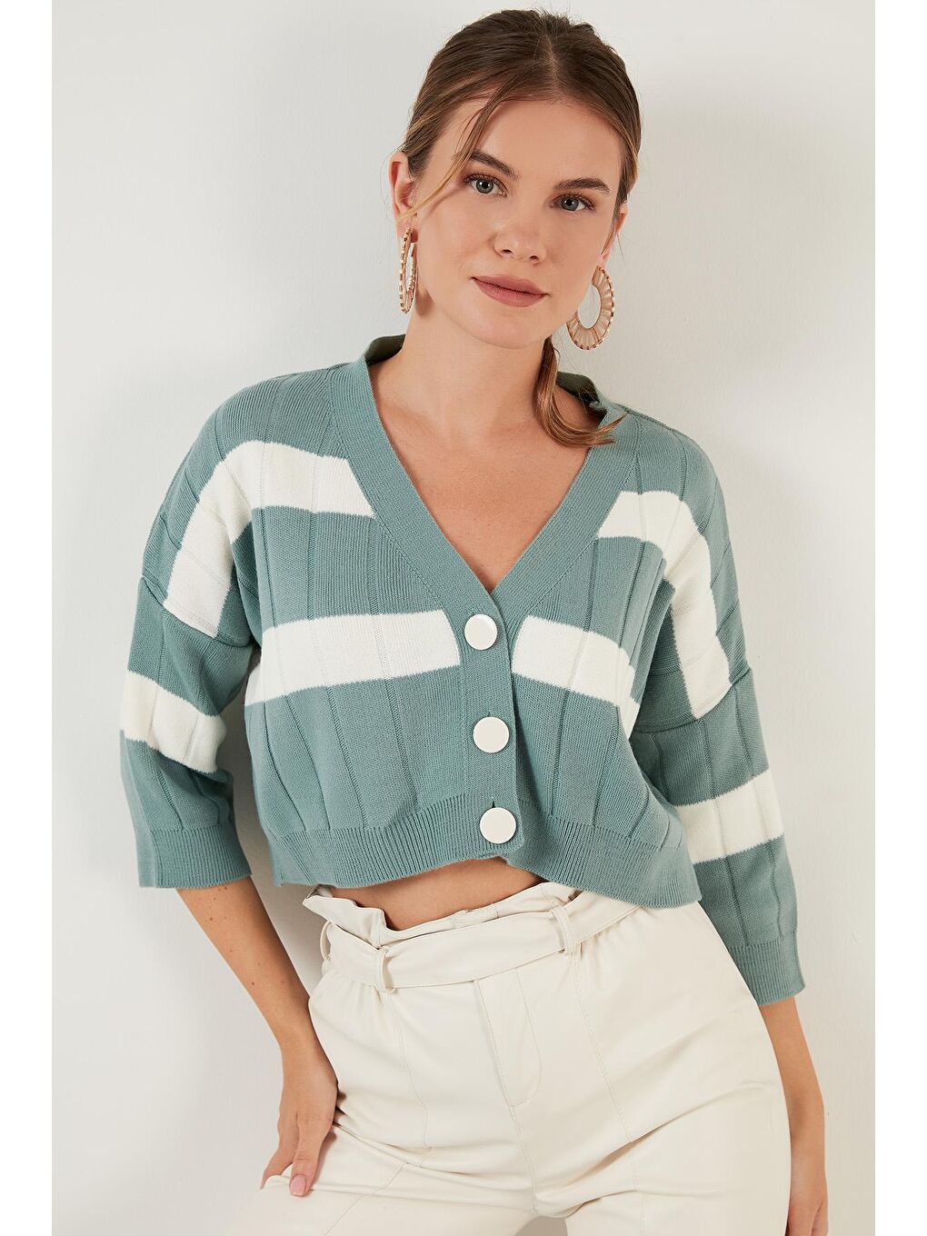 Yeşil Renk Bloklu V Yaka Triko Crop Hırka 4616092-3