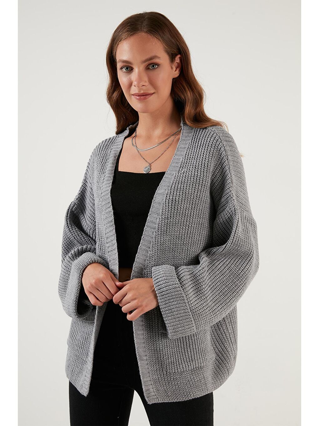 Gri Cepli Geniş Kollu Örme Hırka 4616103-1