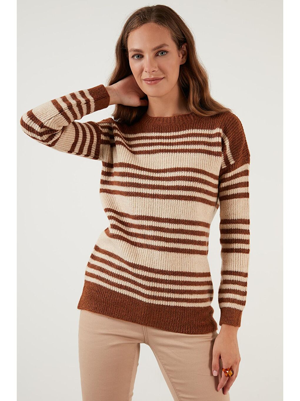 Kahverengi Çizgili Sıfır Yaka Örme Kazak 4616115-3