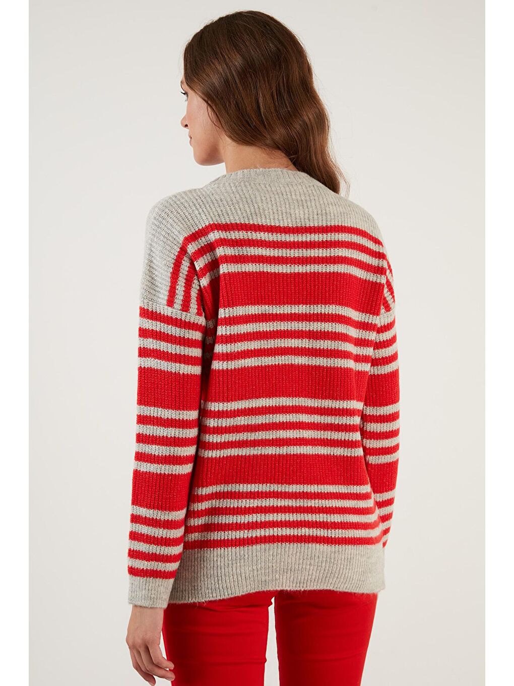 Gri Çizgili Sıfır Yaka Örme Kazak 4616115-4