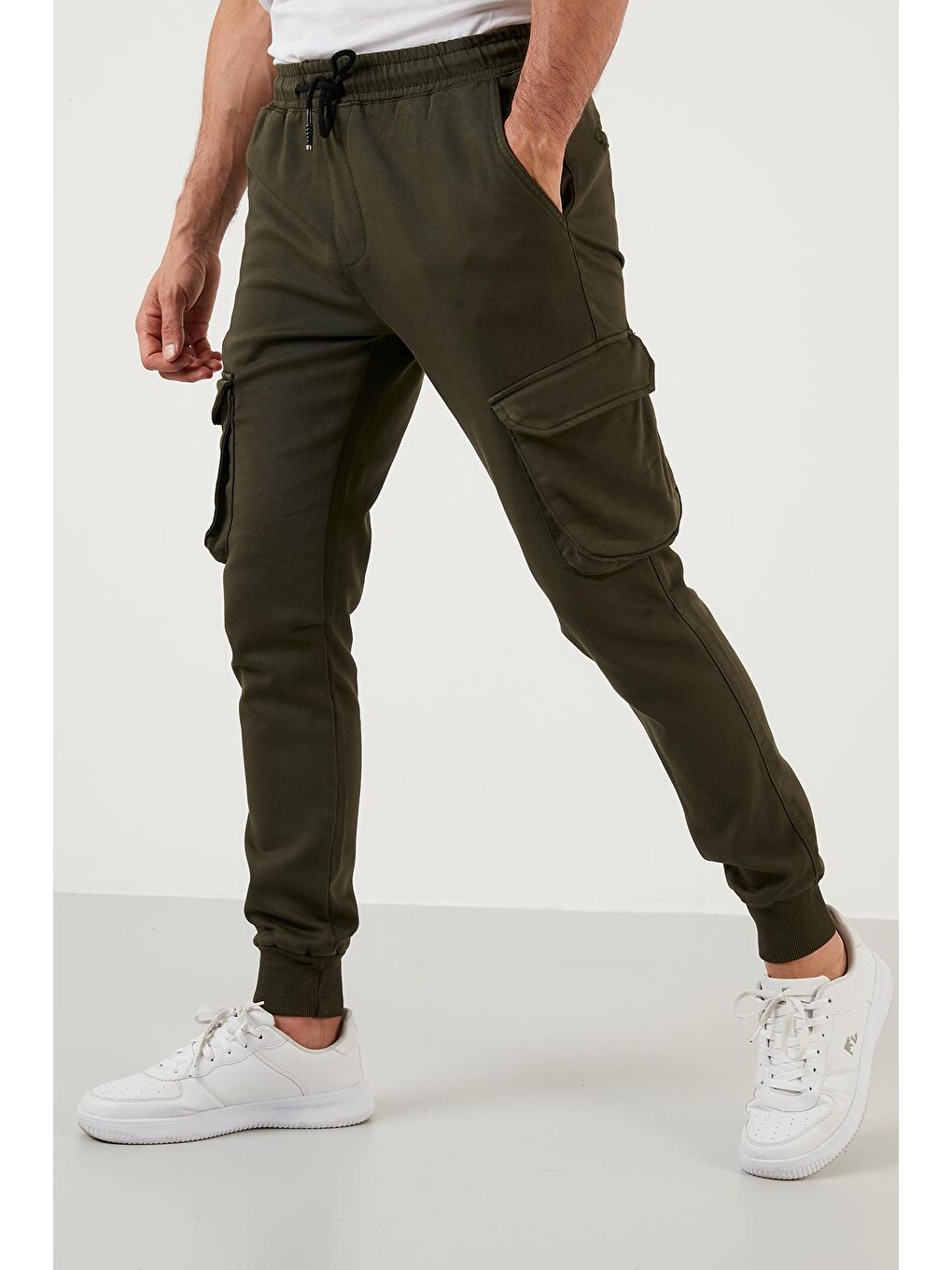 Haki Relaxed Fit Pamuklu Cepli Kargo Pantolon 5171697-1