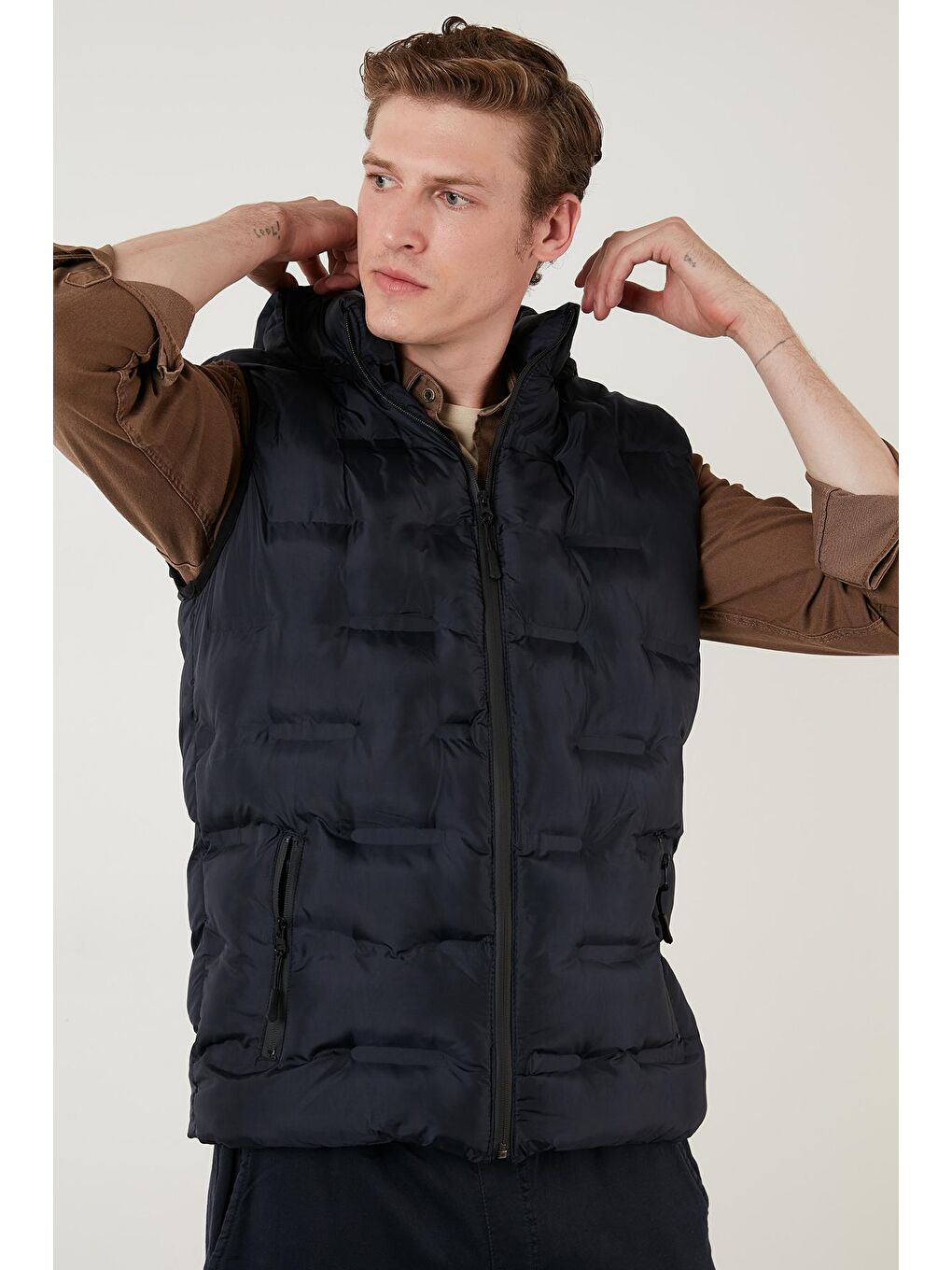 Lacivert Fermuarlı Cepli Kapüşonlu Şişme Yelek 5760066-1