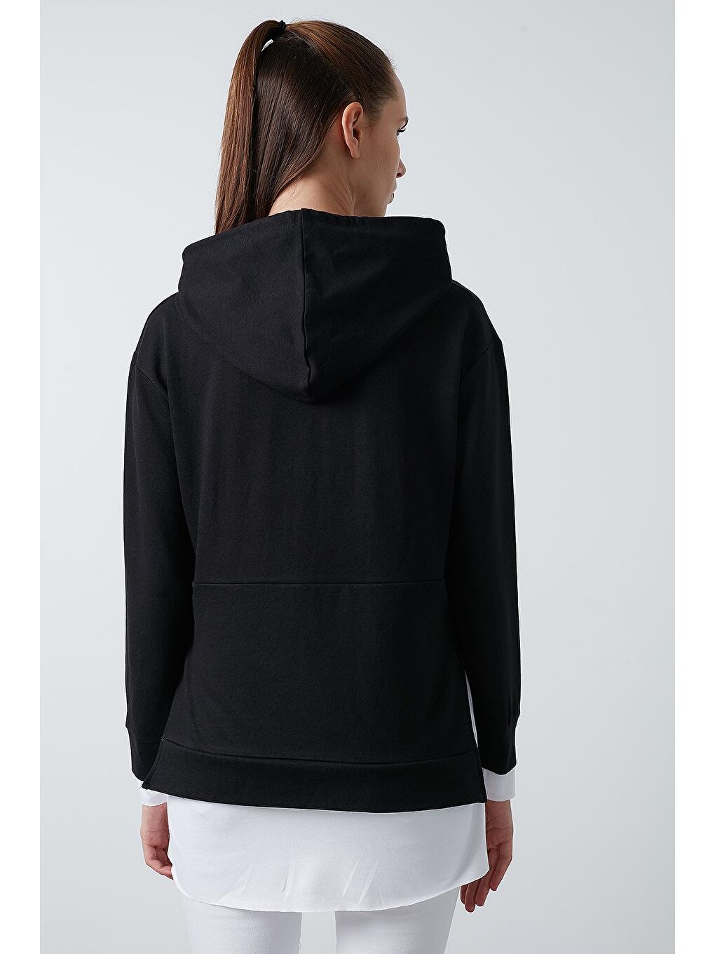 Siyah Kapüşonlu Parça Detaylı Cepli Örme Sweat 5863559-3