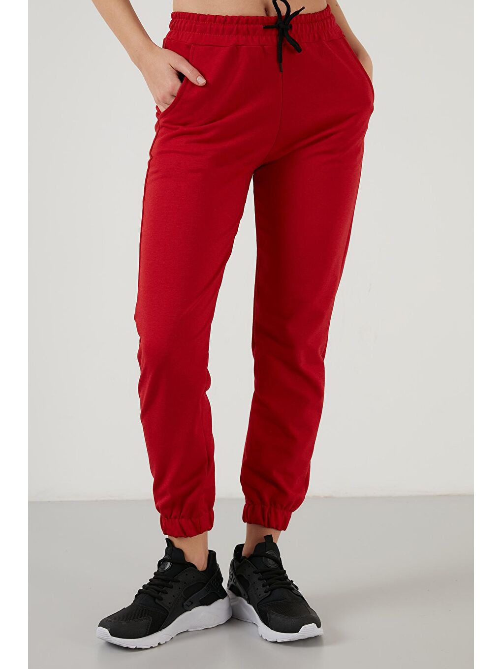Kırmızı Pamuklu Beli Ve Paçası Lastikli Basic Jogger Eşofman Altı 5864171-3