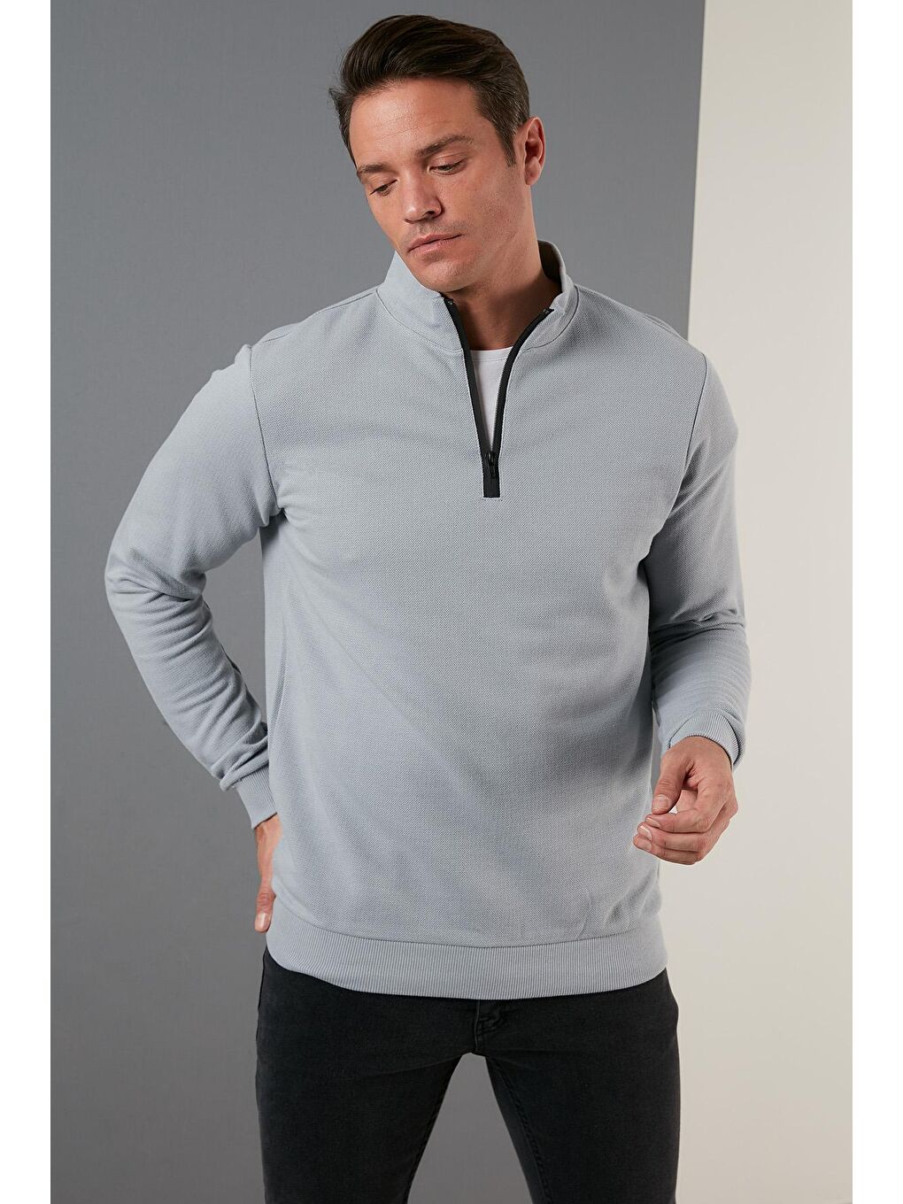Gri Pamuklu Slim Fit Yarım Fermuarlı Dik Yaka Sweat 5905400