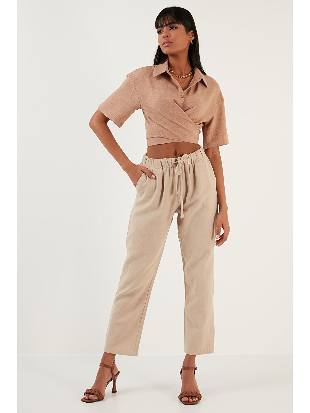 Kahverengi Pamuklu Rahat Kesim Bol Paça Pantolon 6056349