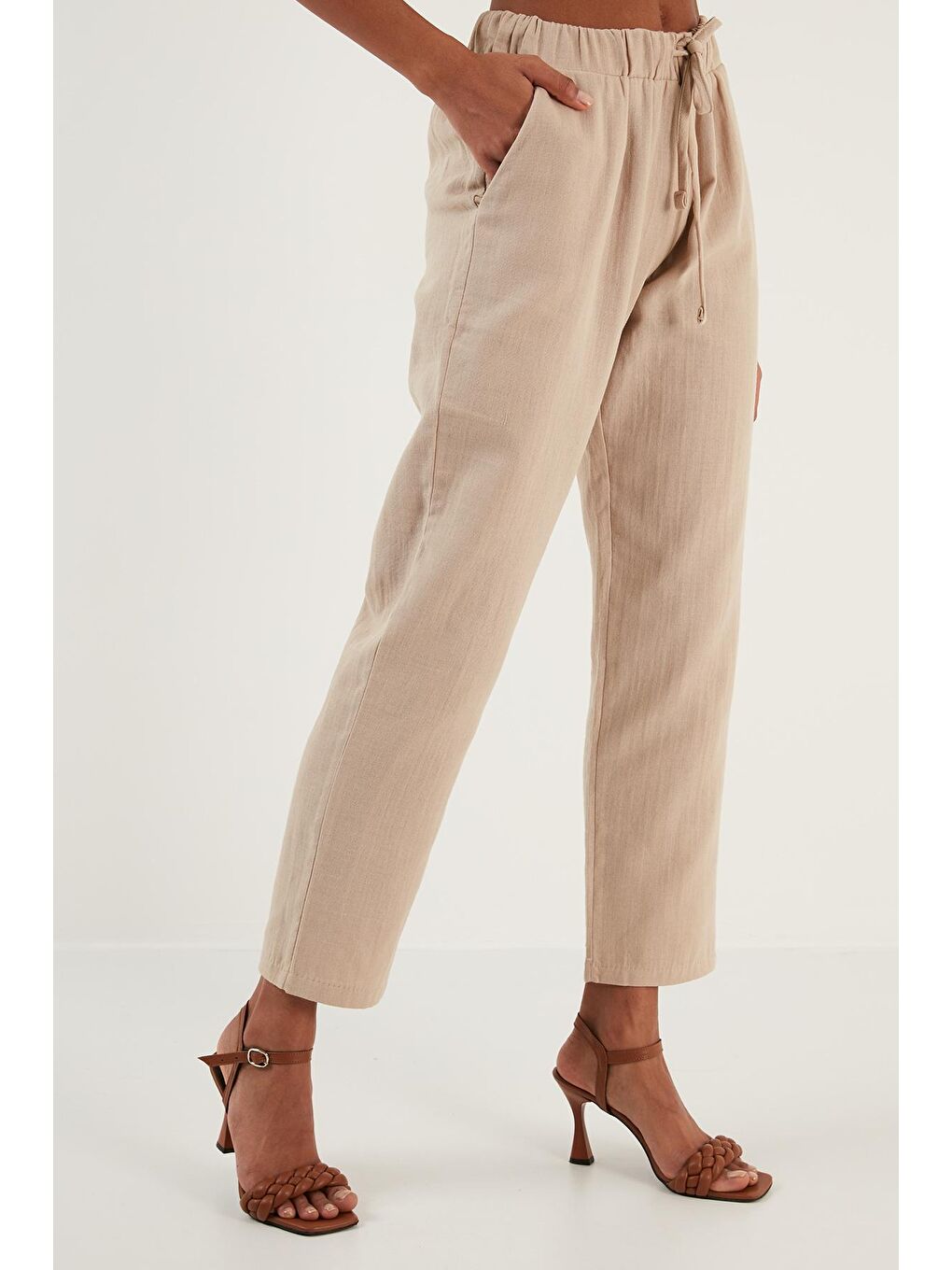 Kahverengi Pamuklu Rahat Kesim Bol Paça Pantolon 6056349-3