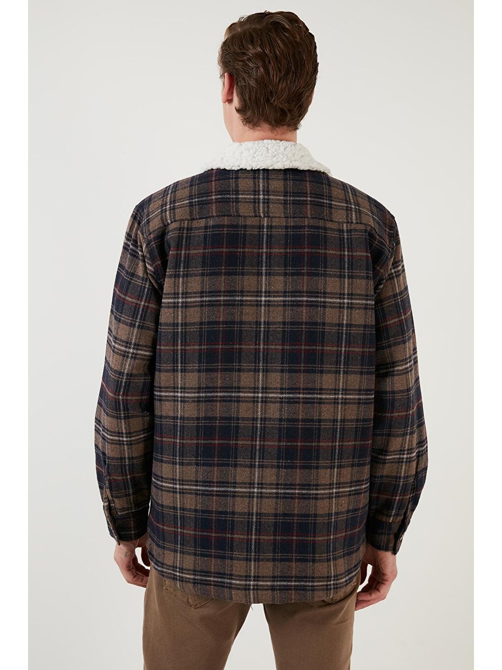 Kahverengi Pamuklu Ekoseli Regular Fit Kışlık Oduncu Kürk Yaka Ceket 606343717-4