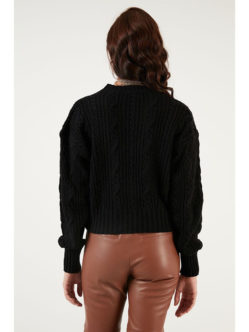 Siyah V Yaka Crop Triko Hırka 6071486-4