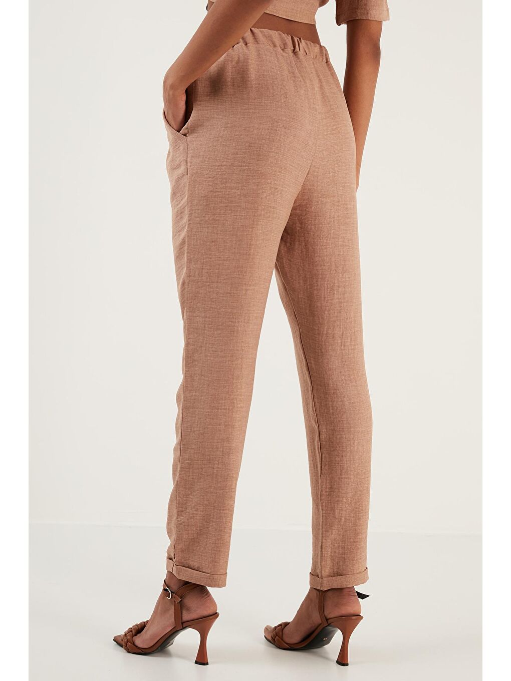 Kahverengi Keten Görünümlü Cepli Pantolon 611Au07-3