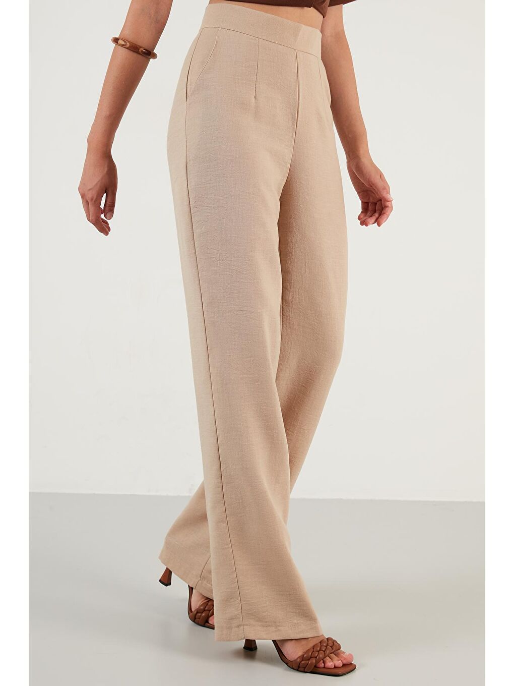 Kahverengi Cepli Fermuarlı Yüksek Bel Bol Paça Pantolon 6236319-1