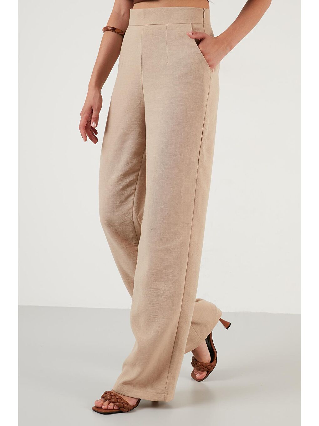 Kahverengi Cepli Fermuarlı Yüksek Bel Bol Paça Pantolon 6236319-2