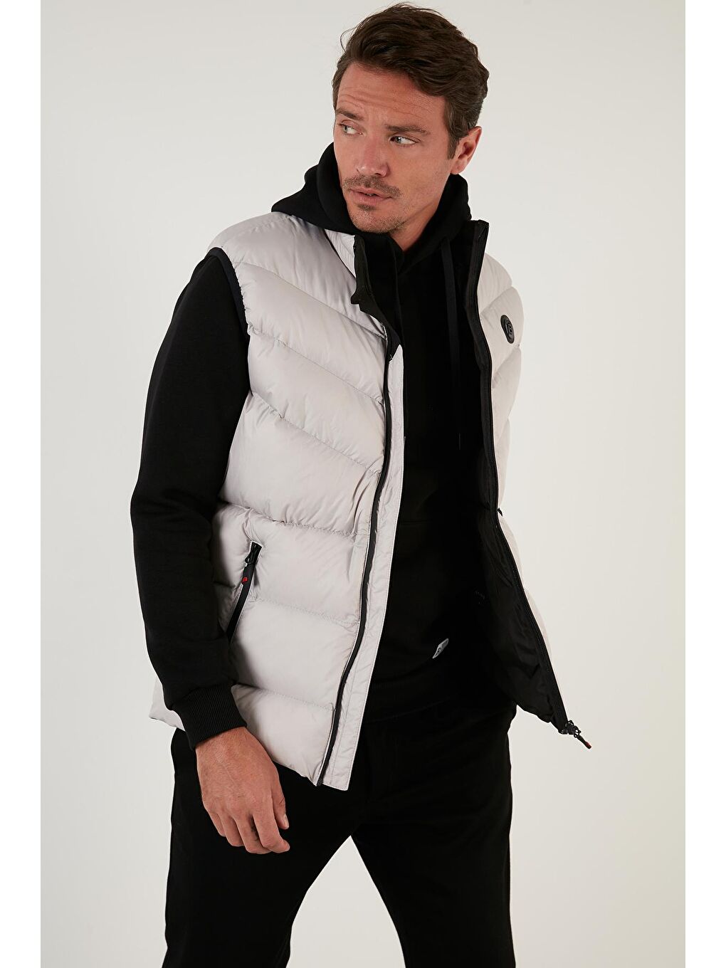 Gri Slim Fit Dik Yaka Cepli Şişme Yelek 6274850-4