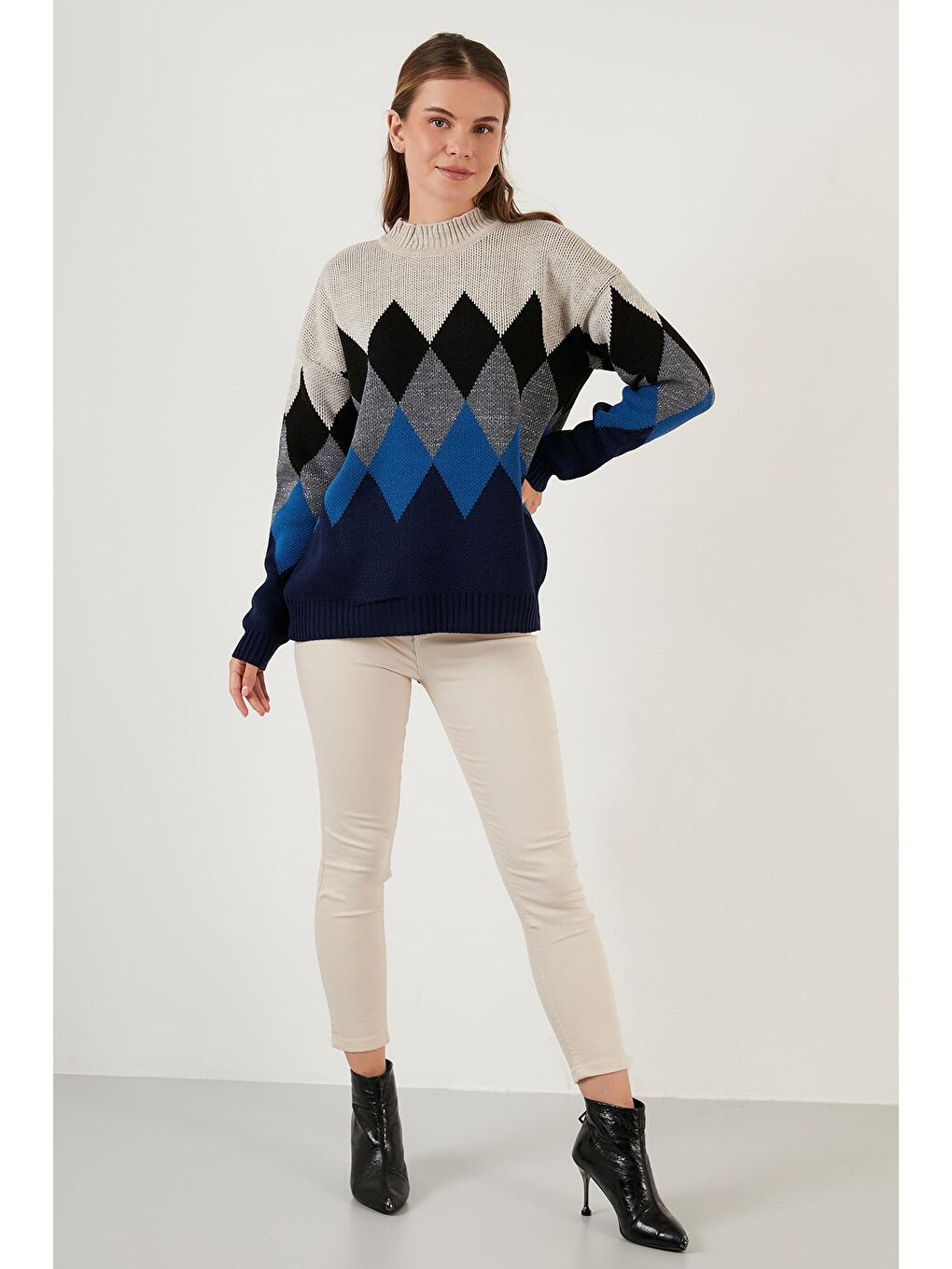 Lacivert Baklava Desenli Yarım Balıkçı Yaka Örme Kazak 6310003-1