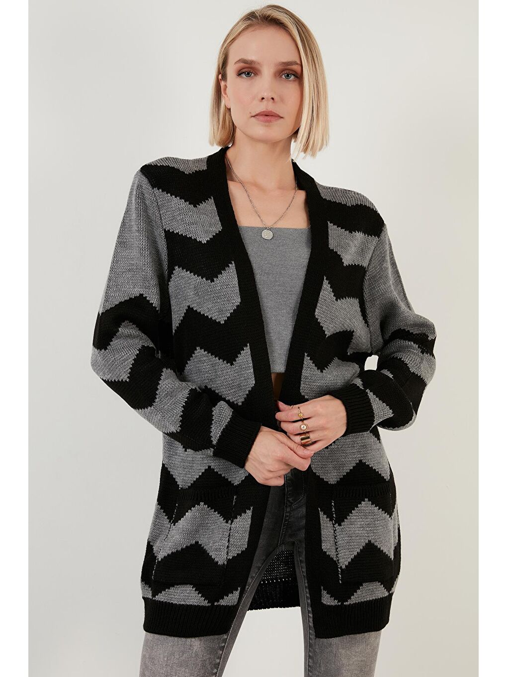 Siyah Renk Bloklu Cepli Uzun Hırka 6310006-1