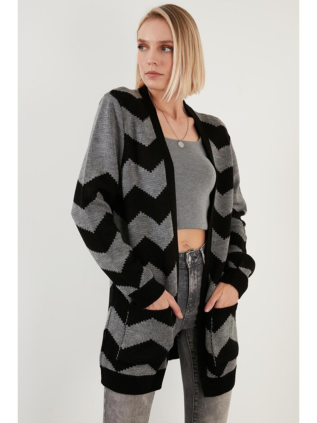 Siyah Renk Bloklu Cepli Uzun Hırka 6310006-2