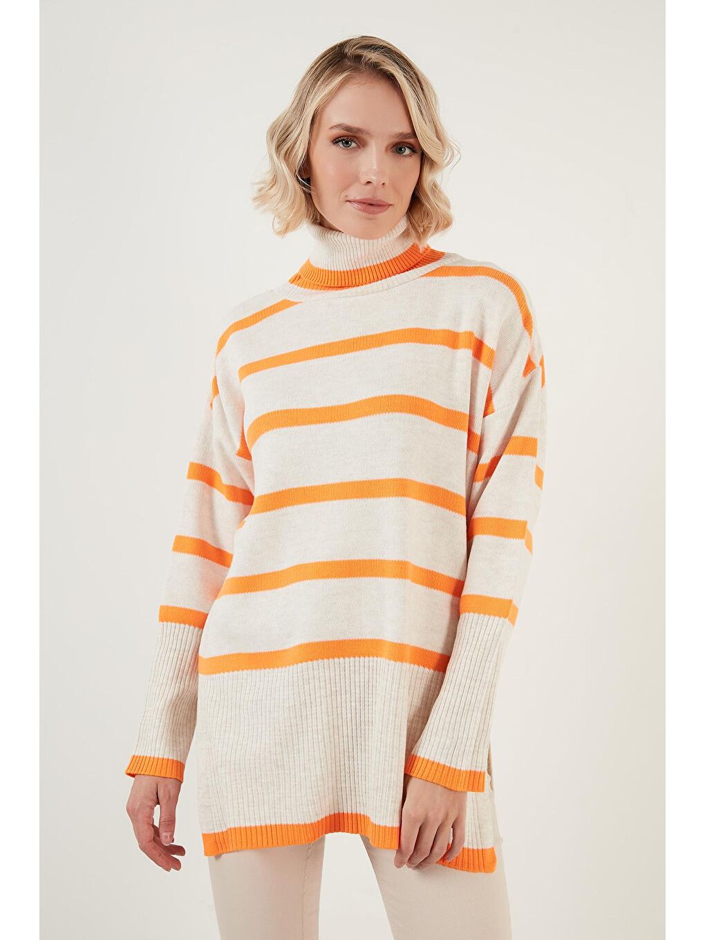 Ekru Çizgili Balıkçı Yaka Uzun Kadın Kazak 6321016-2