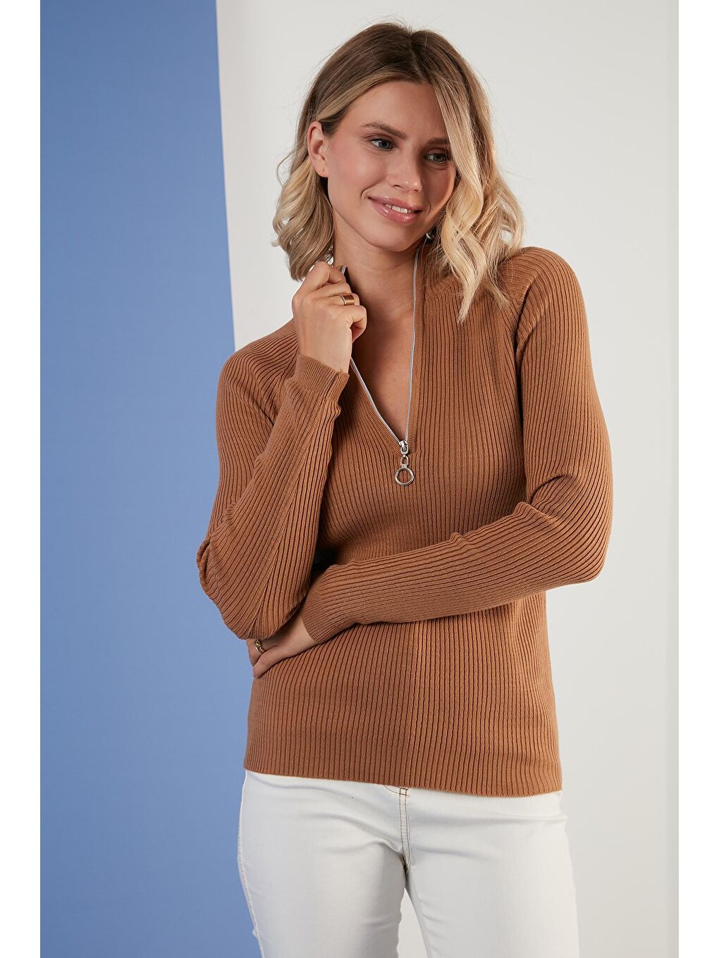 Kahverengi Fermuarlı Yarım Balıkçı Yaka Triko Kazak 6321066
