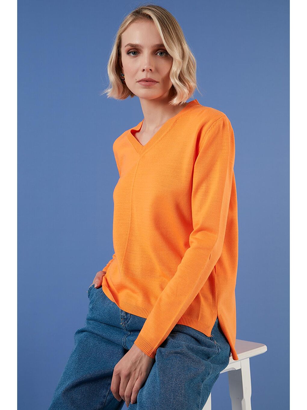 Turuncu Soft Akrilik V Yaka Triko Kazak 6327030
