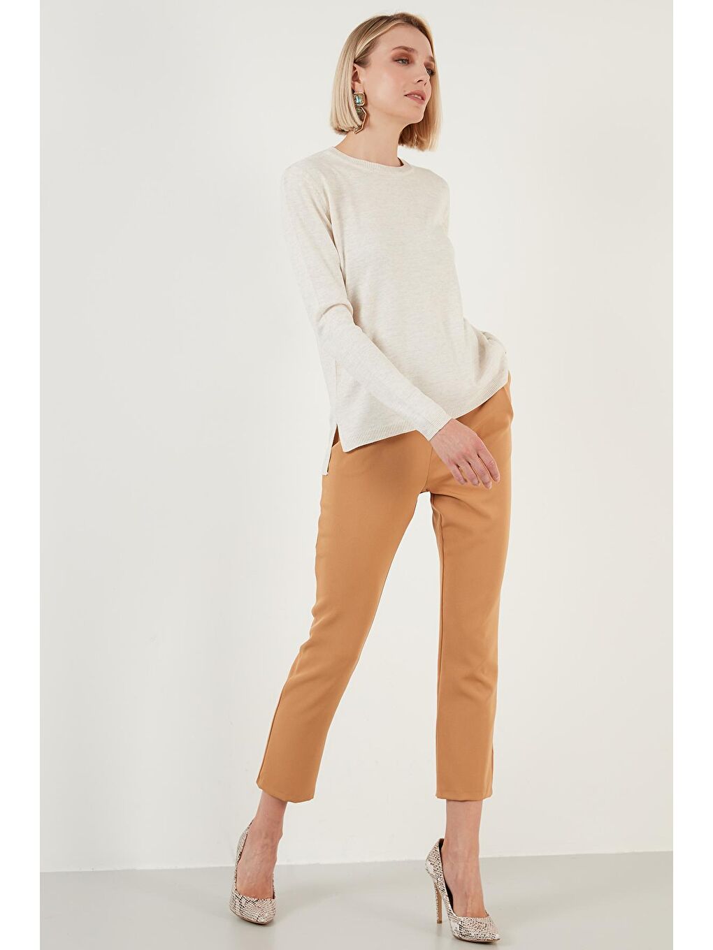 Ekru Soft Akrilik Bisiklet Yaka Triko Kazak 6327052-3