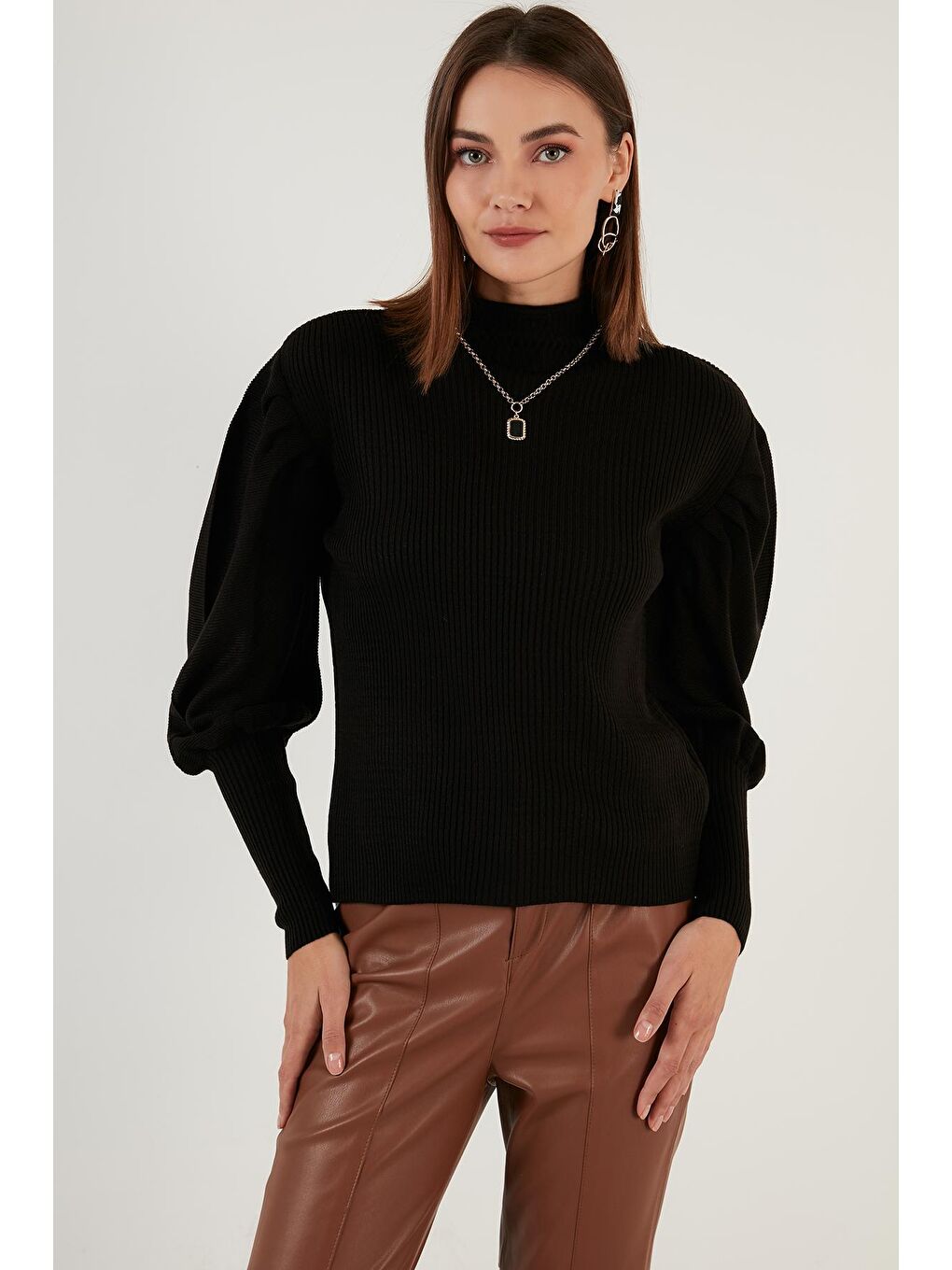 Siyah % 100 Soft Akrilik Balıkçı Yaka Fitilli Balon Kol Kazak 6329572-4