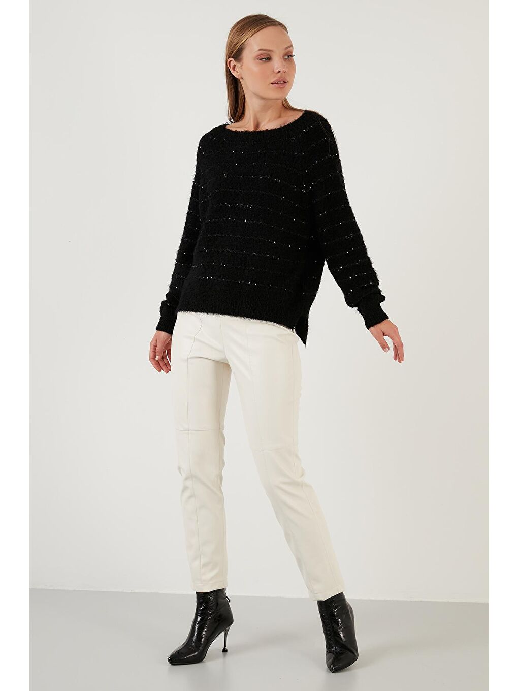 Siyah Çizgili Sakal İplikli Bisiklet Yaka Triko Kazak 63621517-2